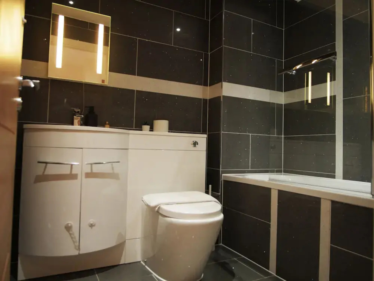 The Elm Serviced Apartments