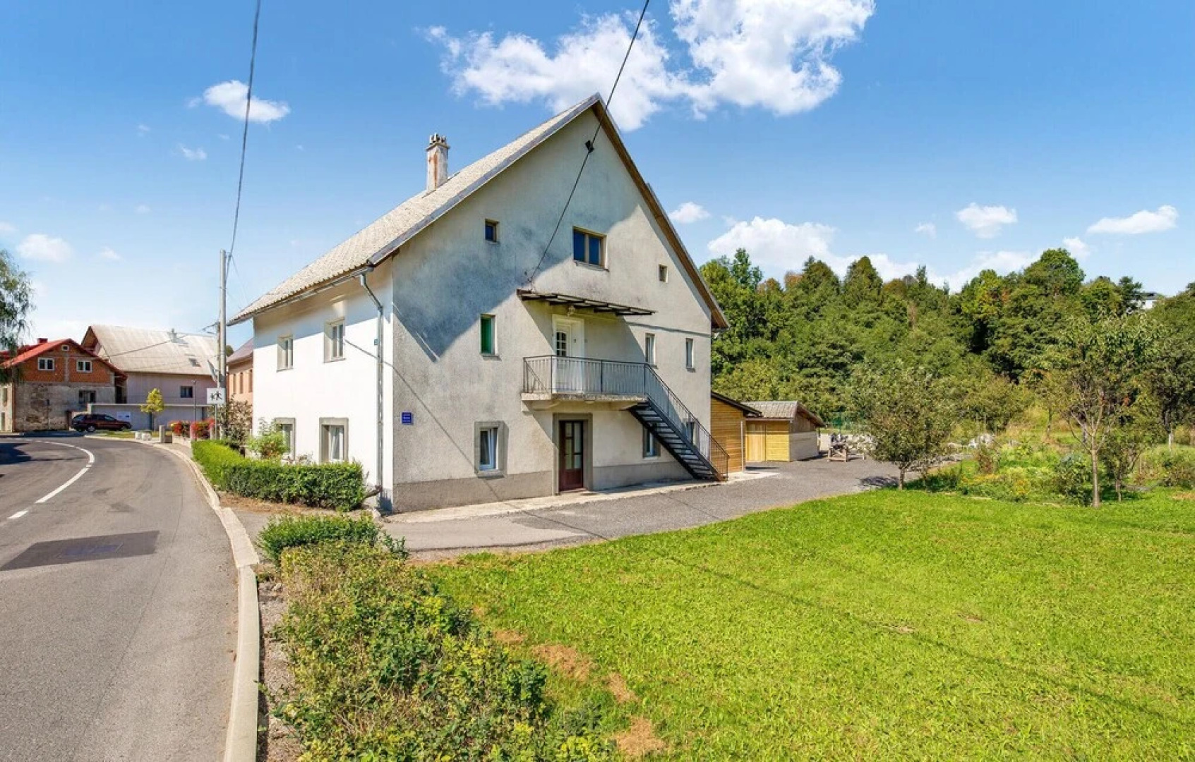 Awesome Home in Fuzine with Hot Tub, WiFi & 3 Bedrooms