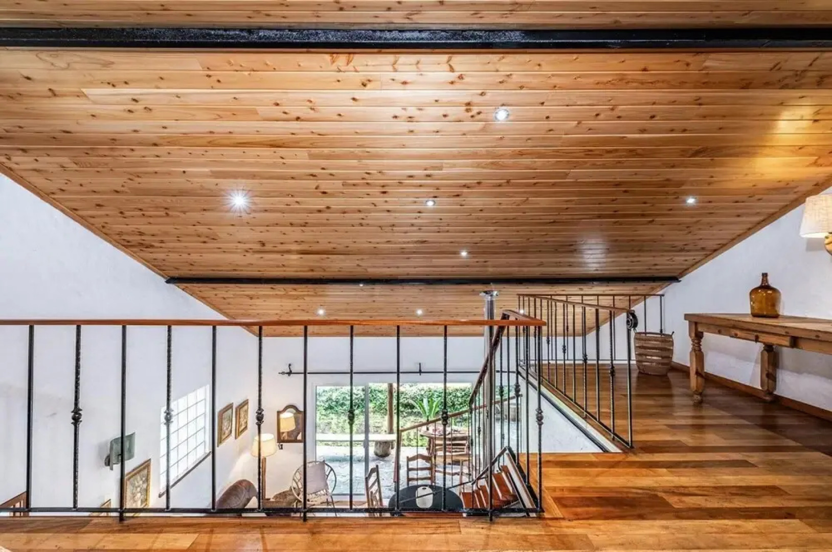 Ivy Cottage by Madeira Sun Travel