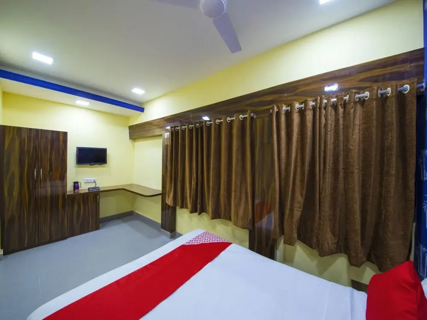 Oyo 13481 Hotel Shalimar