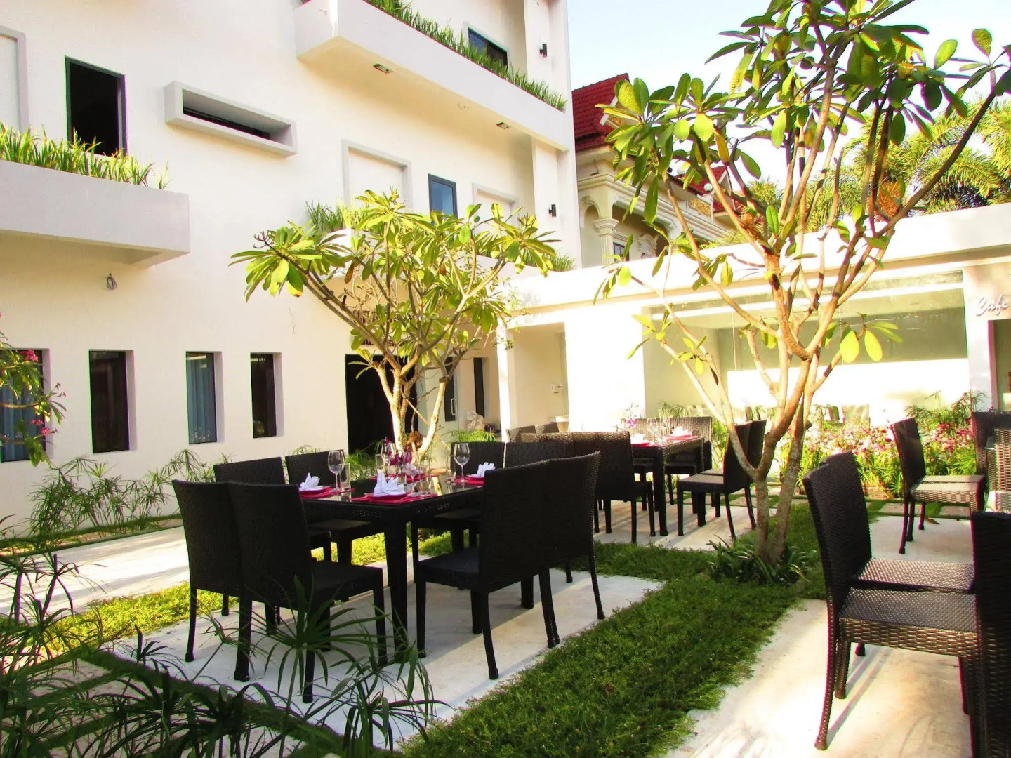 Orussey One Boutique