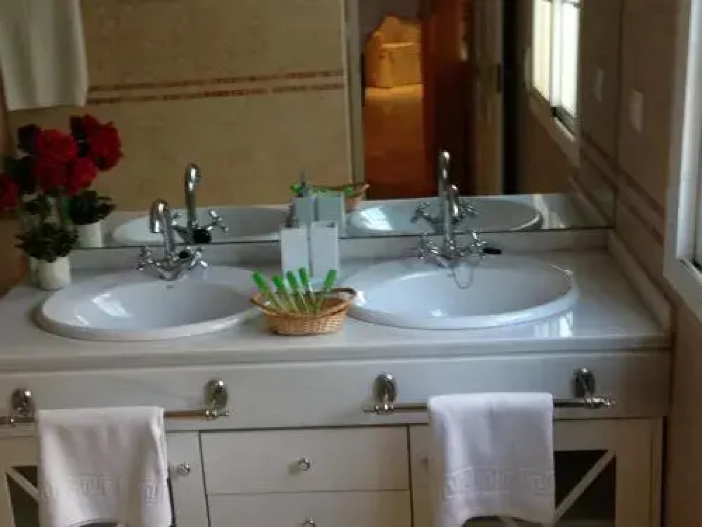 Quartos City Apartments Carmona