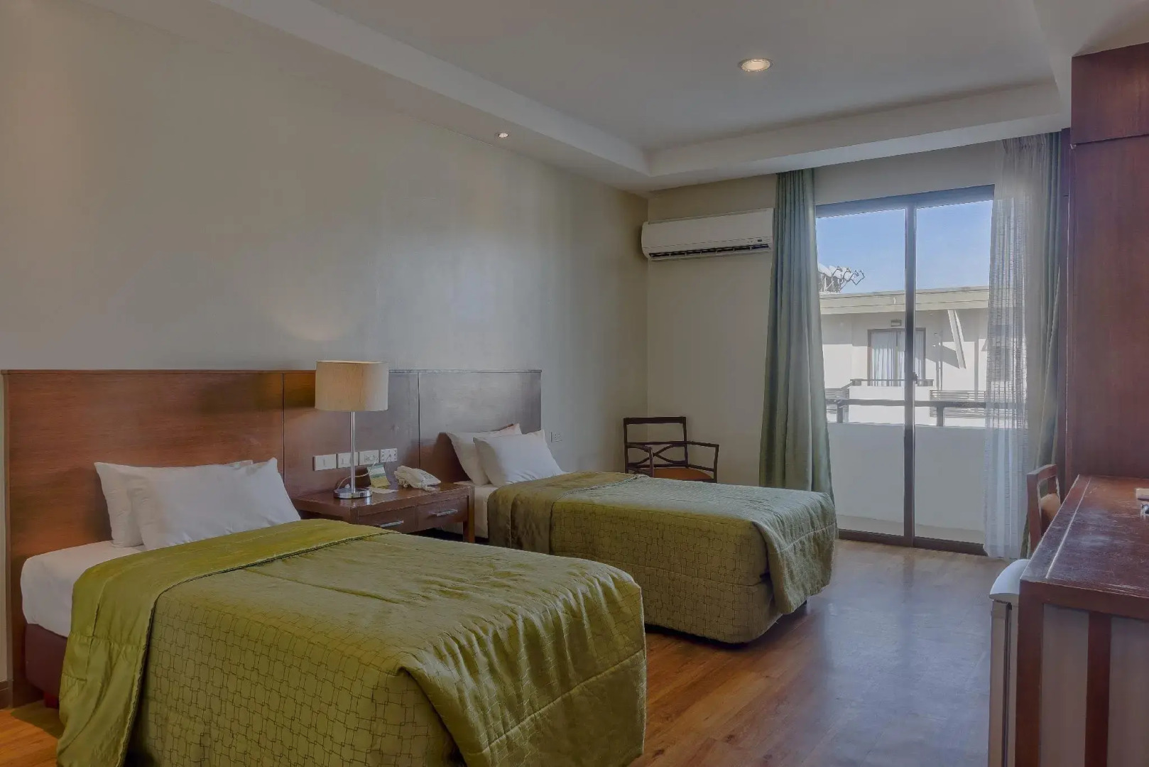 Mansion Garden Hotel