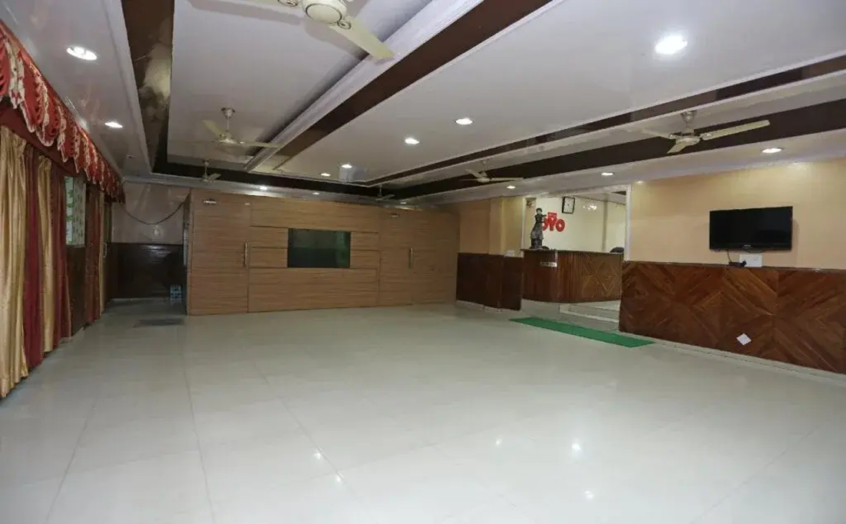 Oyo 22689 Hotel United Inn