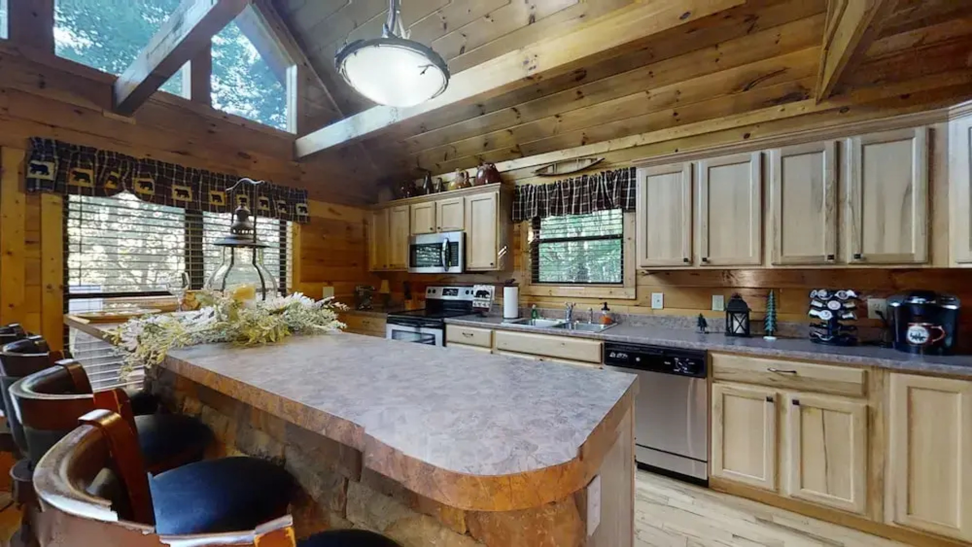 Wuzzy's Flophouse 2 Bedroom Cabin by RedAwning