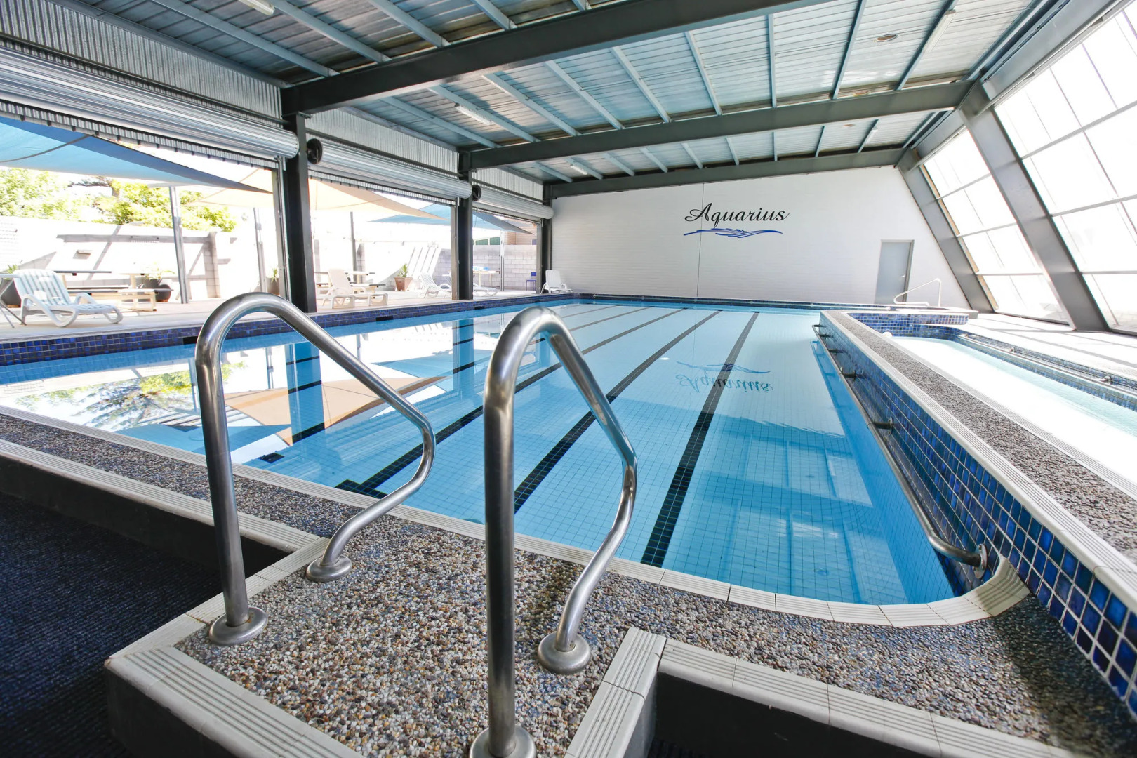 Aquarius All Suite Apartments