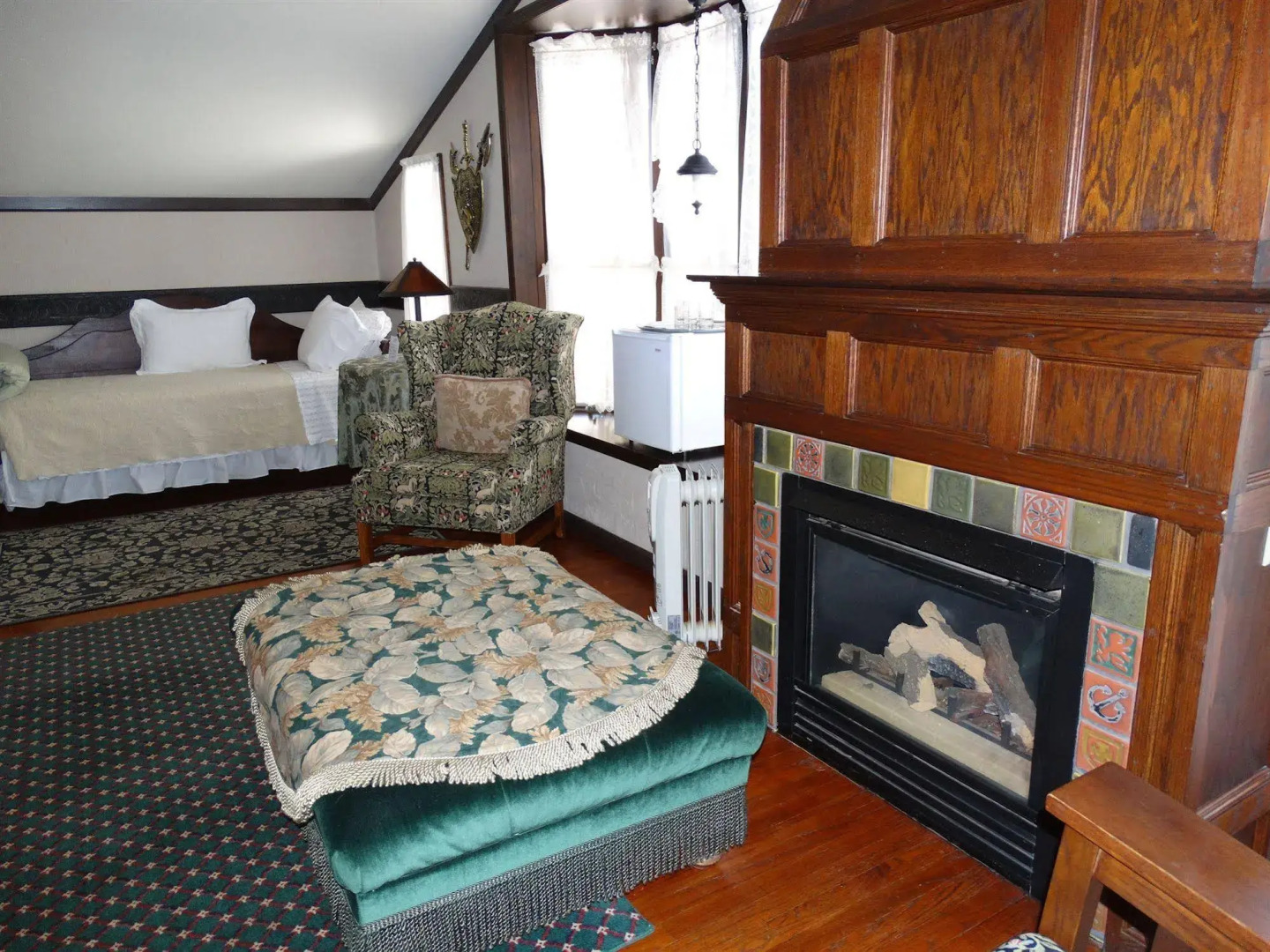 Stone Chalet B&B Inn and Event Center