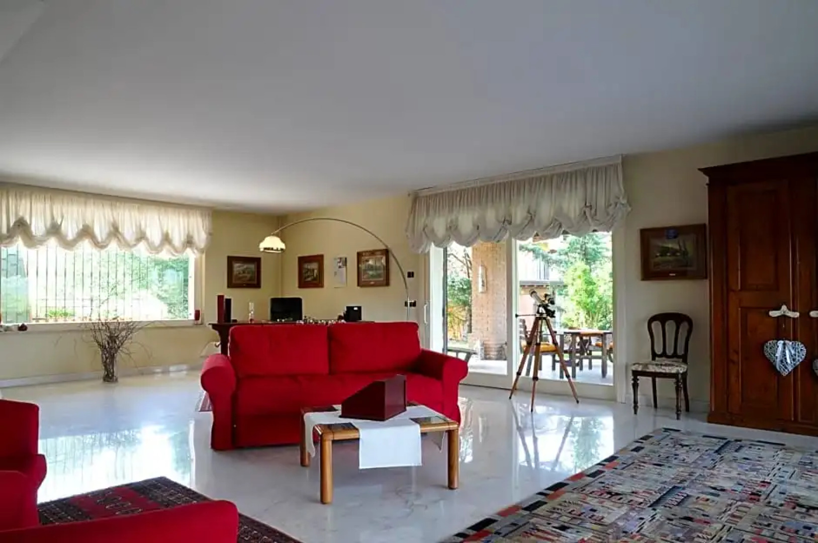 Asso Bed & Breakfast