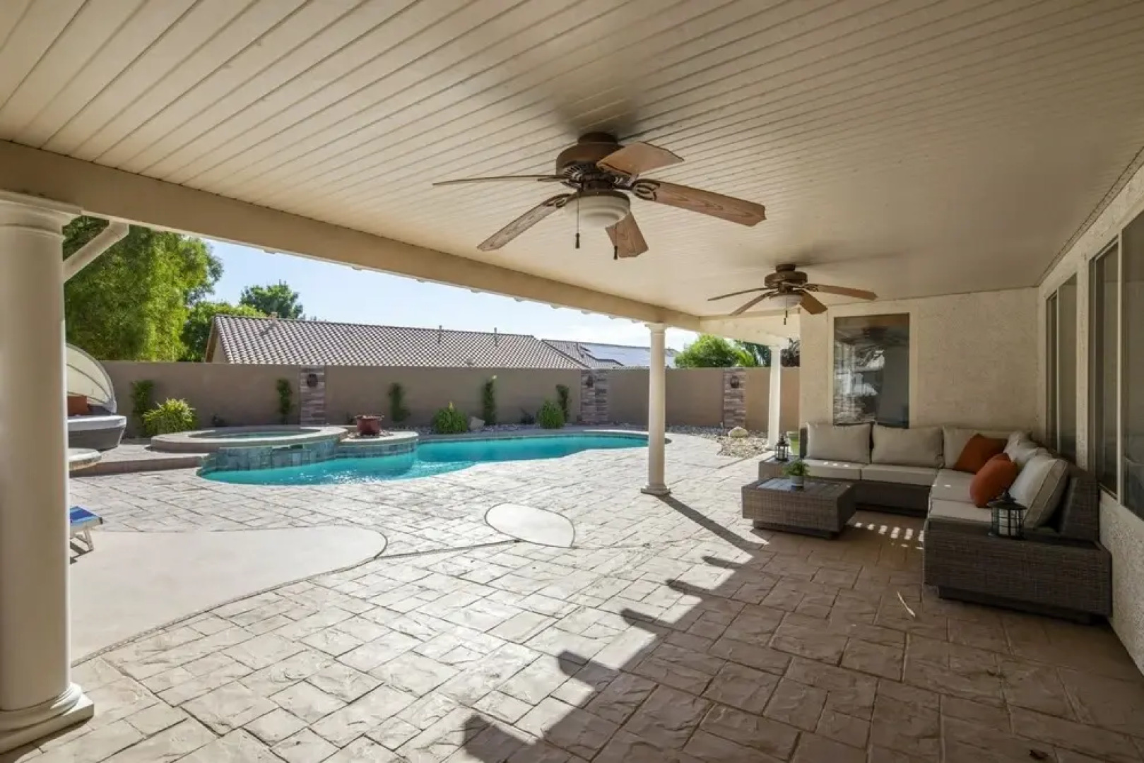 Amazing 4 Bd Las Vegas Home w/ Pool & Spa!