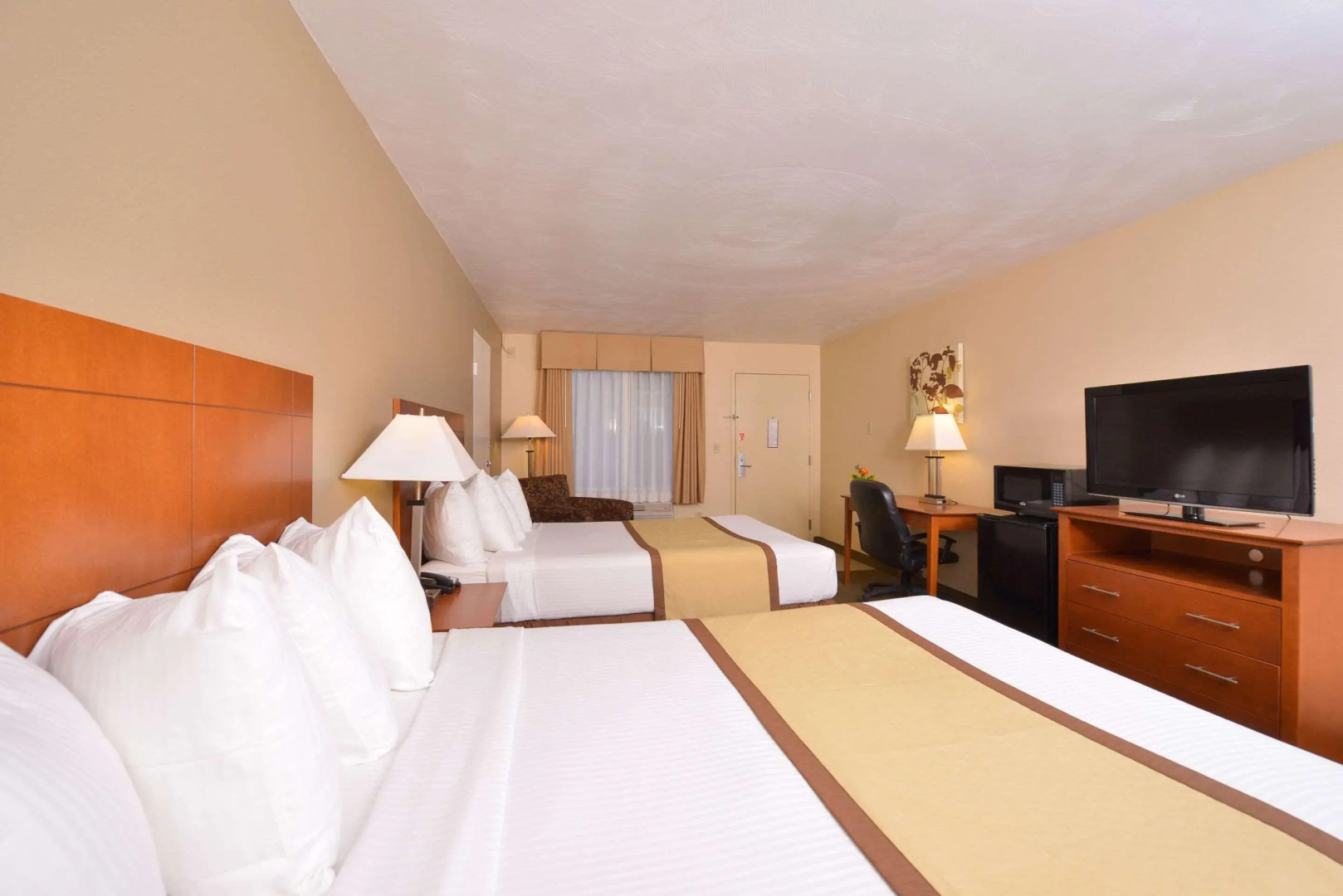 Quality Inn & Suites