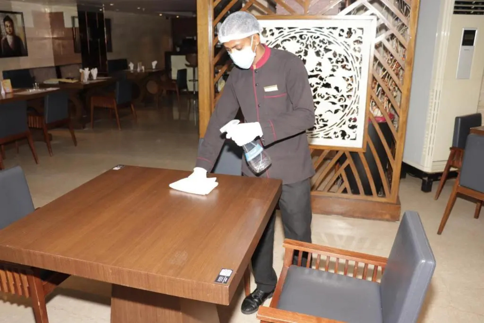 Monotel Luxury Business Hotel