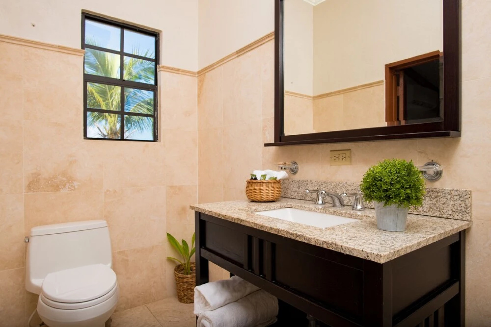 Bayview Vacation Apartments