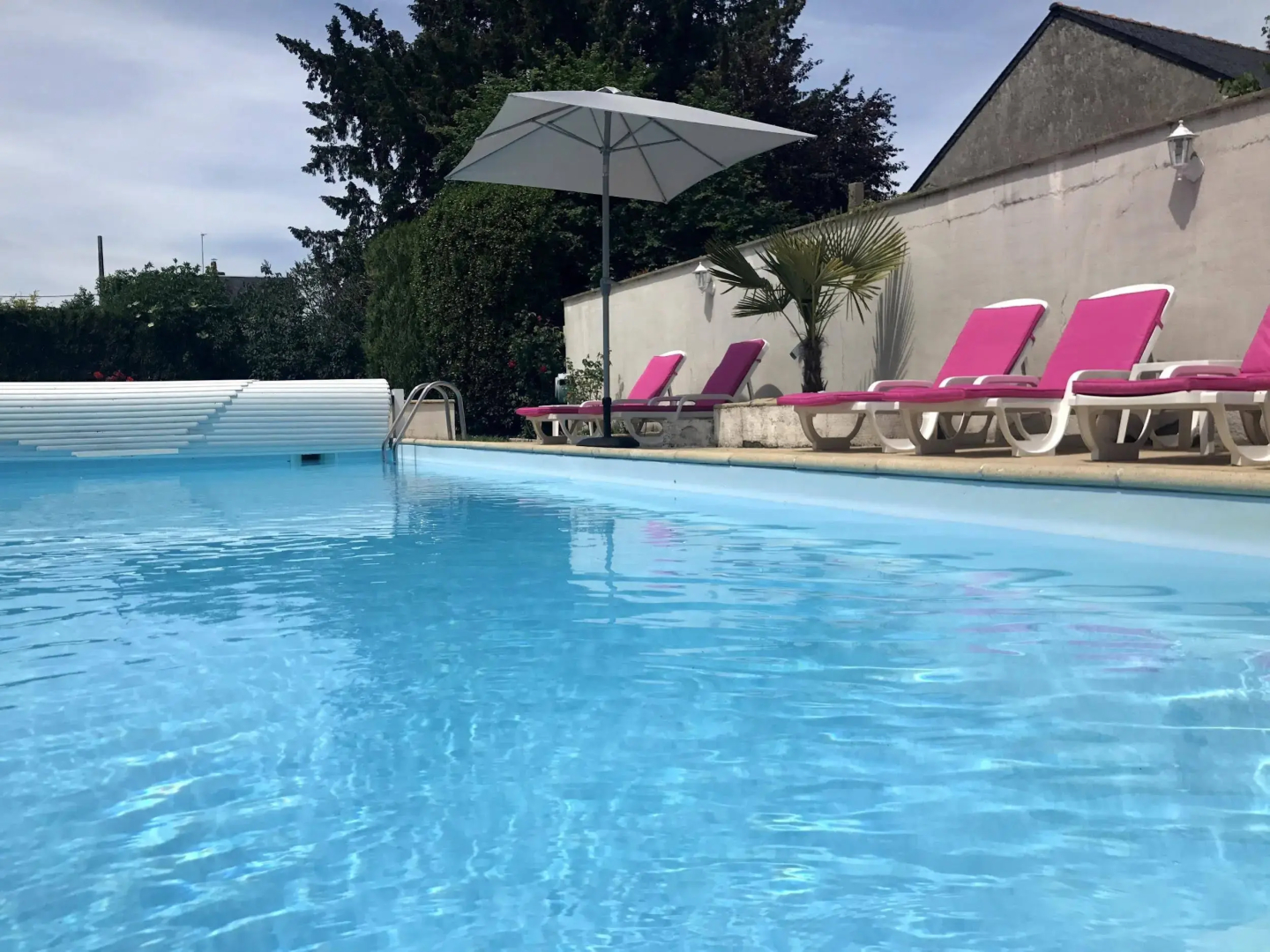Logis Hôtel Restaurant Le Cheval Blanc