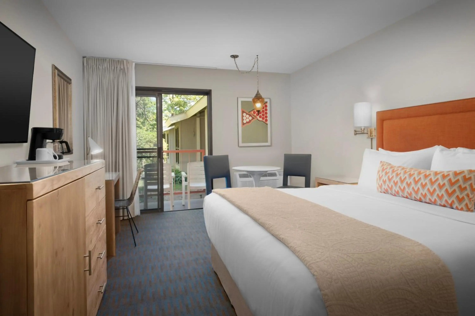 Ashland Hills Hotel & Suites