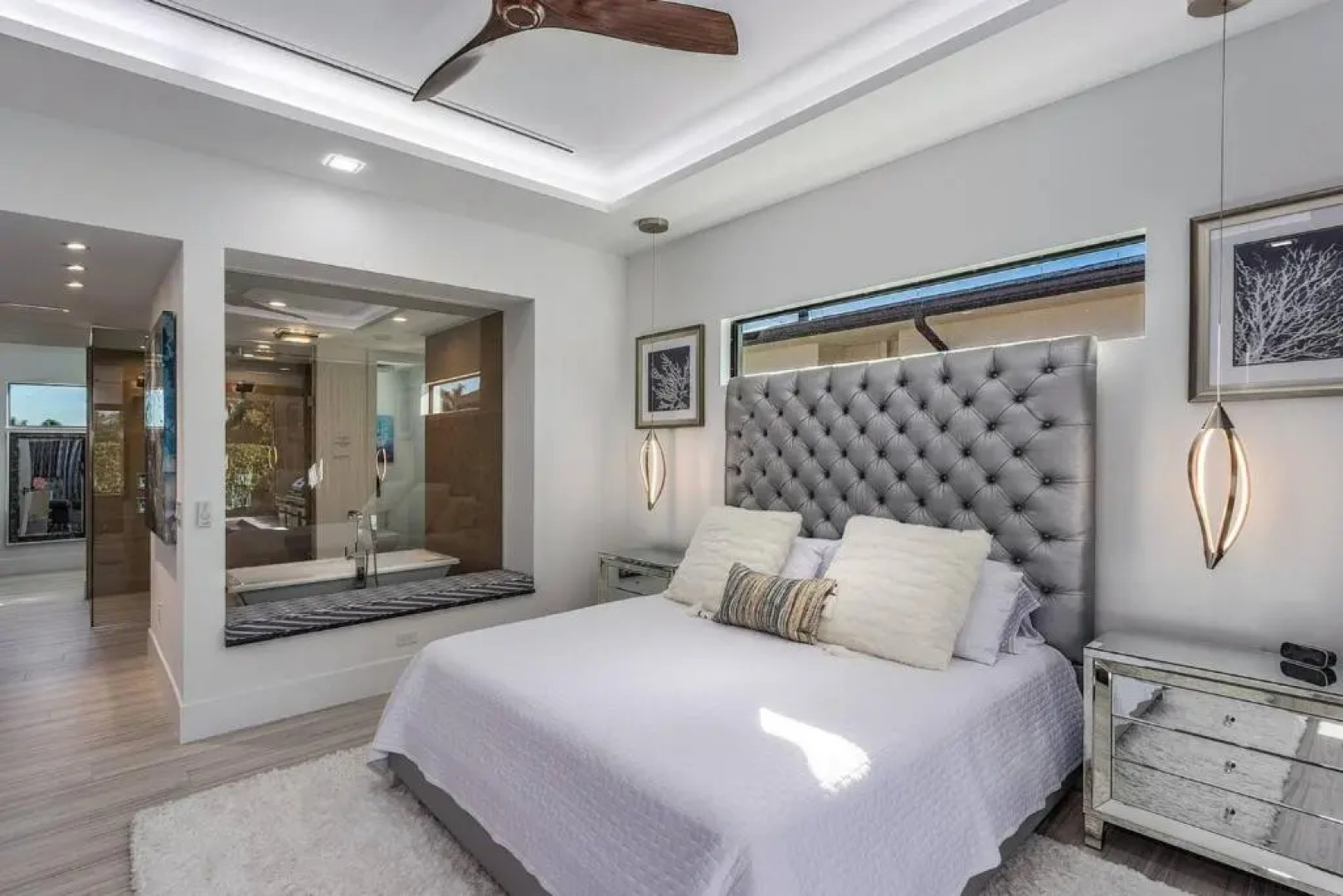 Beach 5 Min. Walk-Luxurious Modern Pool Home