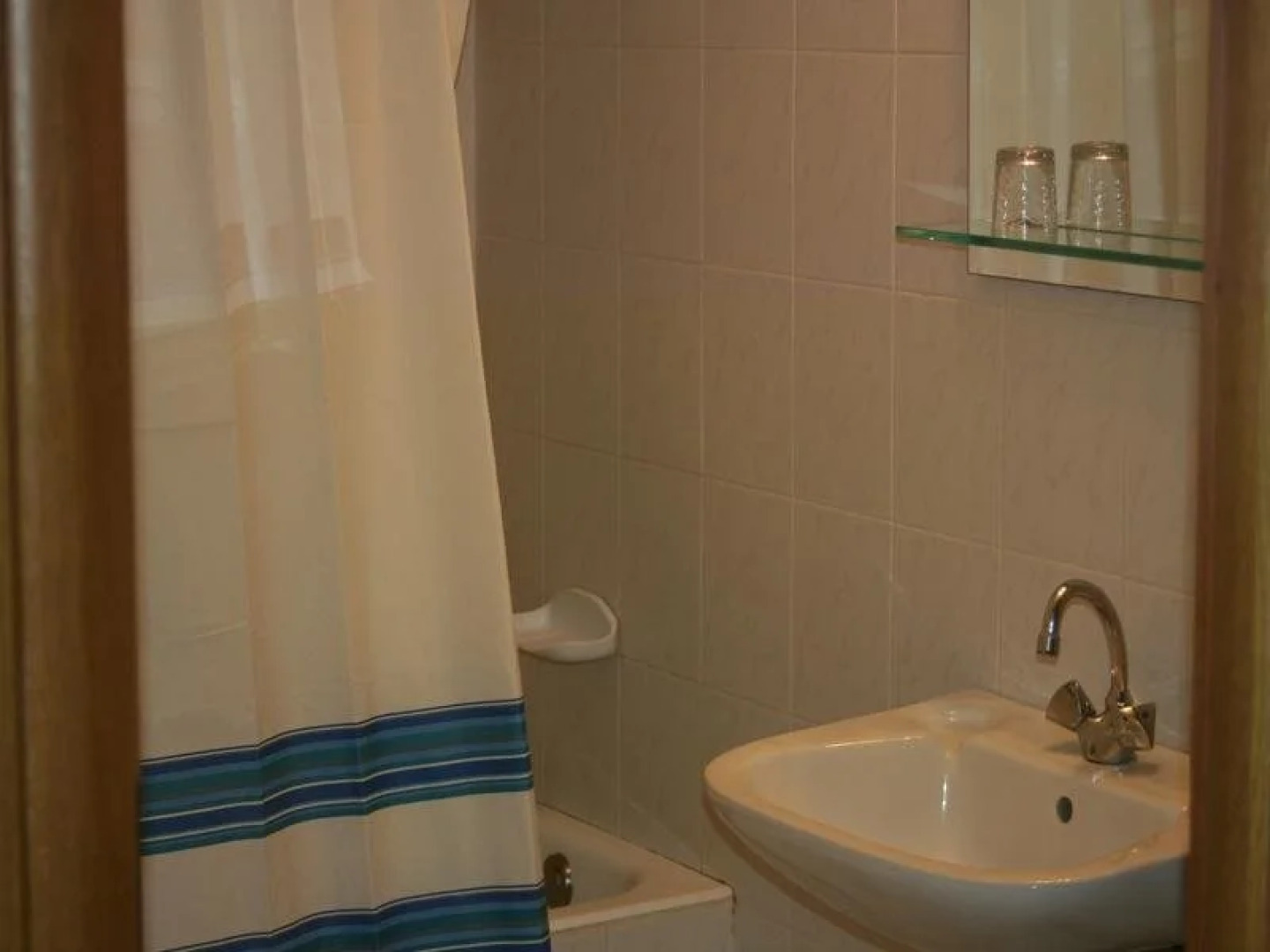 Minos Apartments & Studios