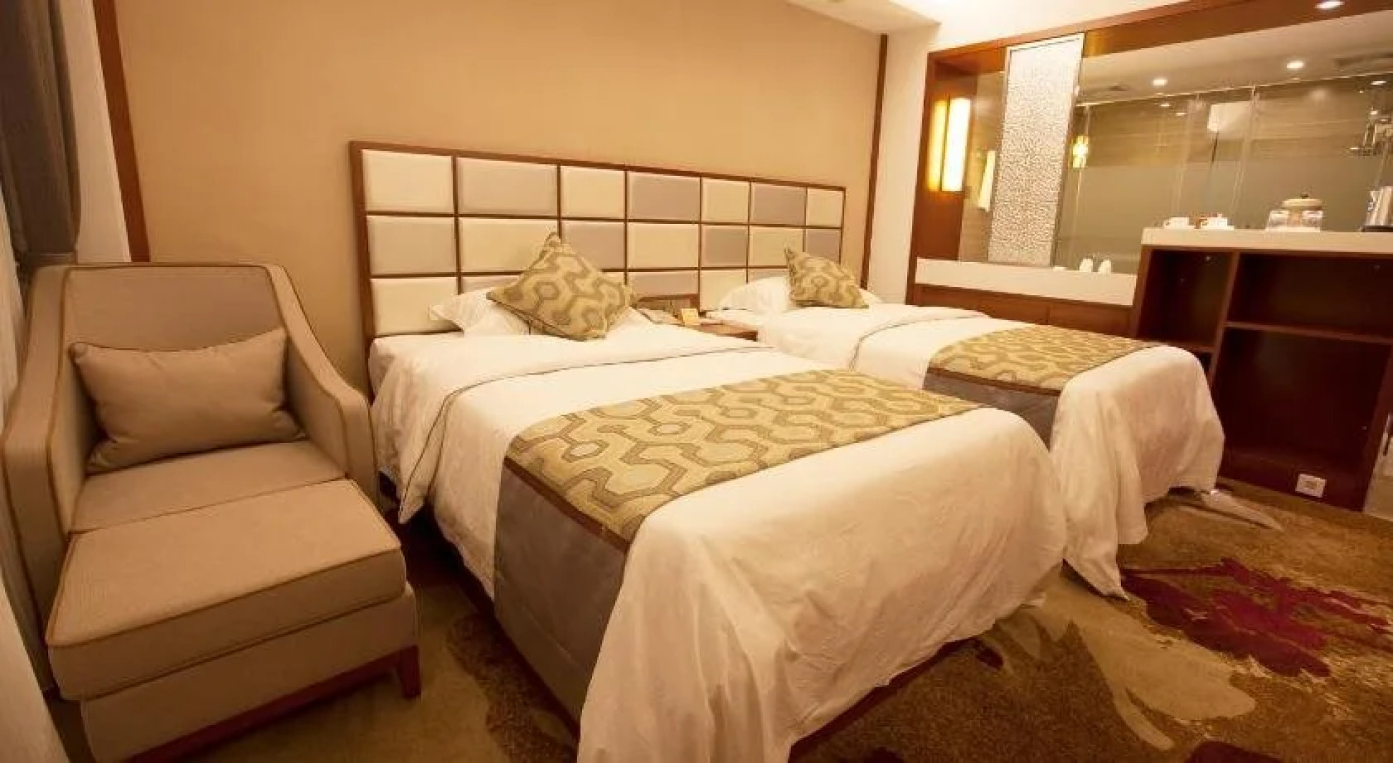 Chengjiang Manor Hotel