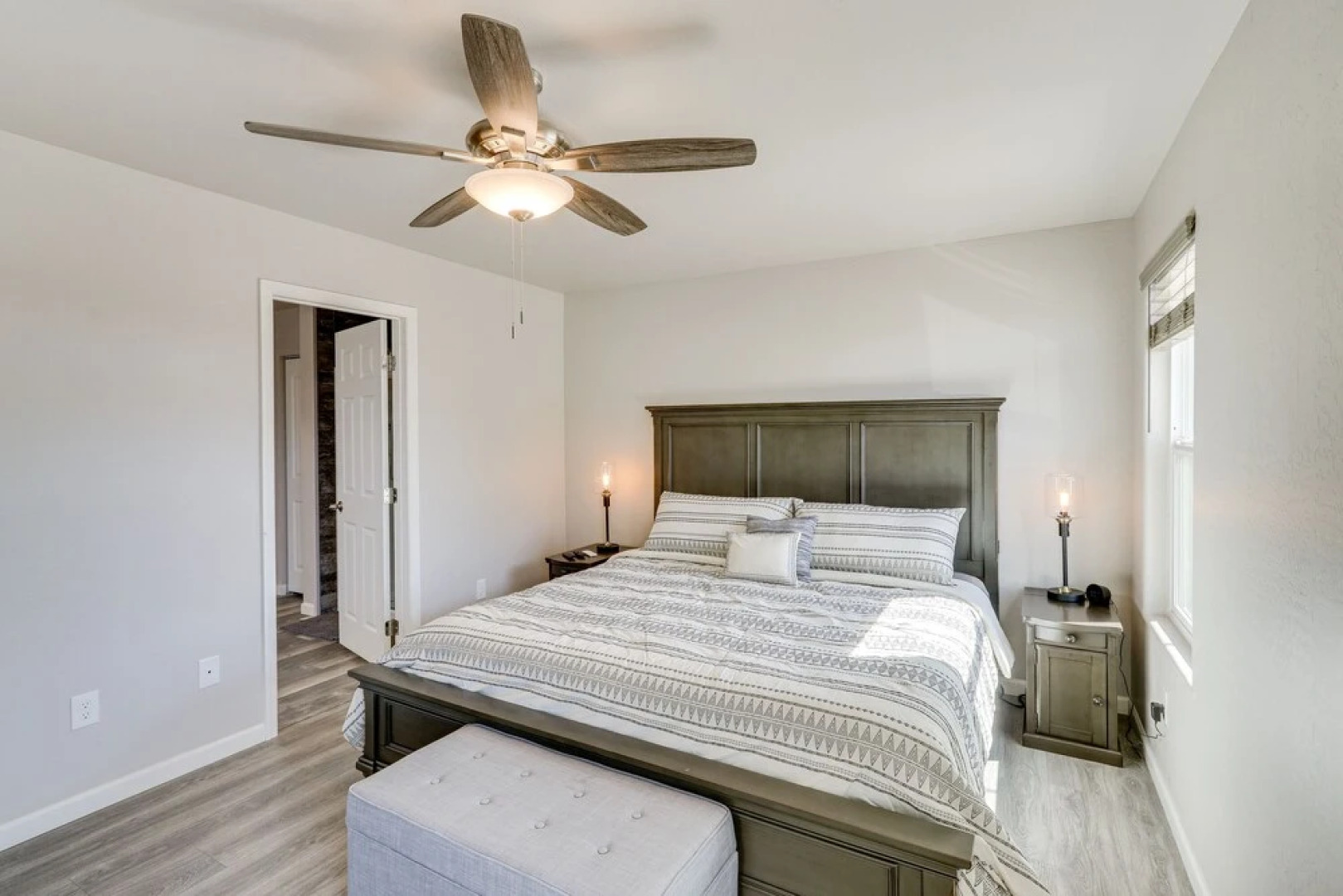 Gold Canyon Vacation w/ Private Patio & Fire Pit!