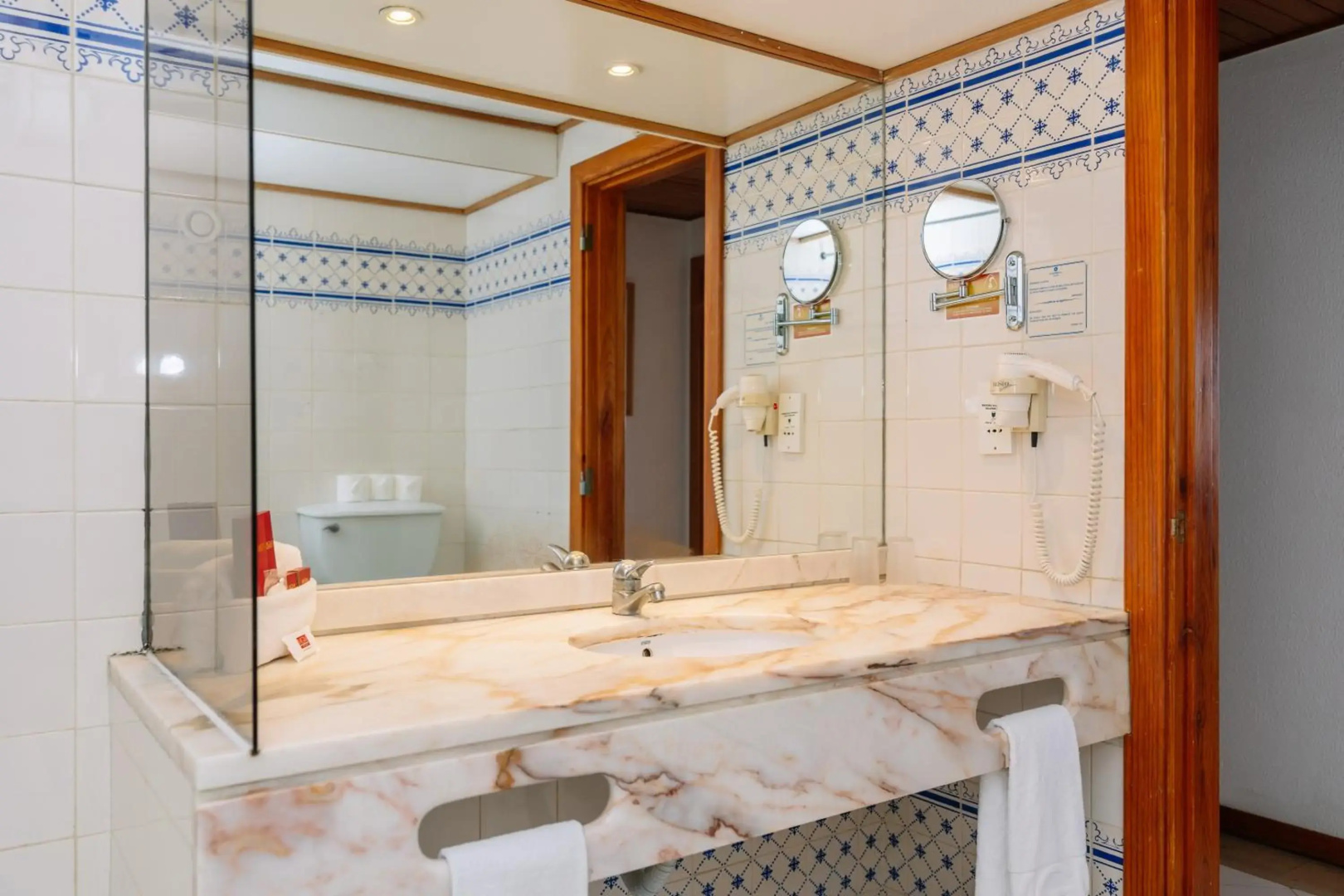Muthu Oura Praia Hotel