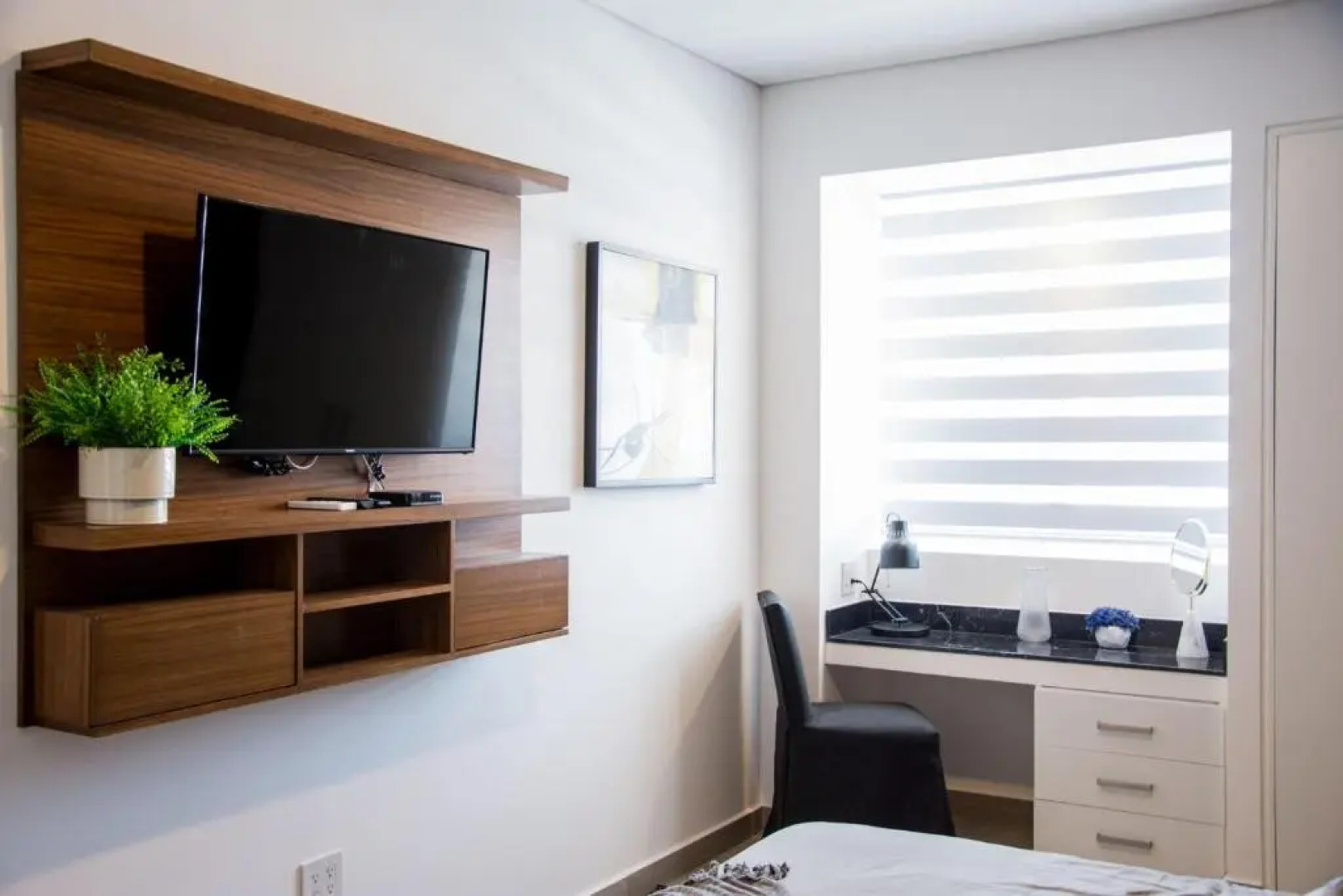 Real View Towers E208 by Casago