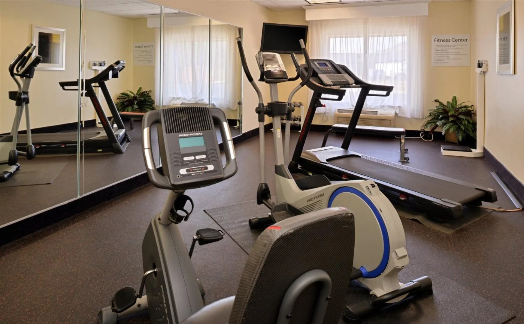 Holiday Inn Express Hotel & Suites Chattanooga-Lookout Mtn by IHG