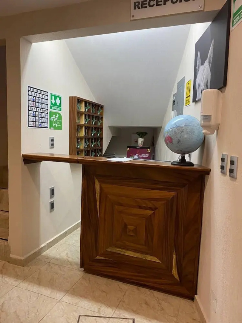 Hotel Central Pirámides