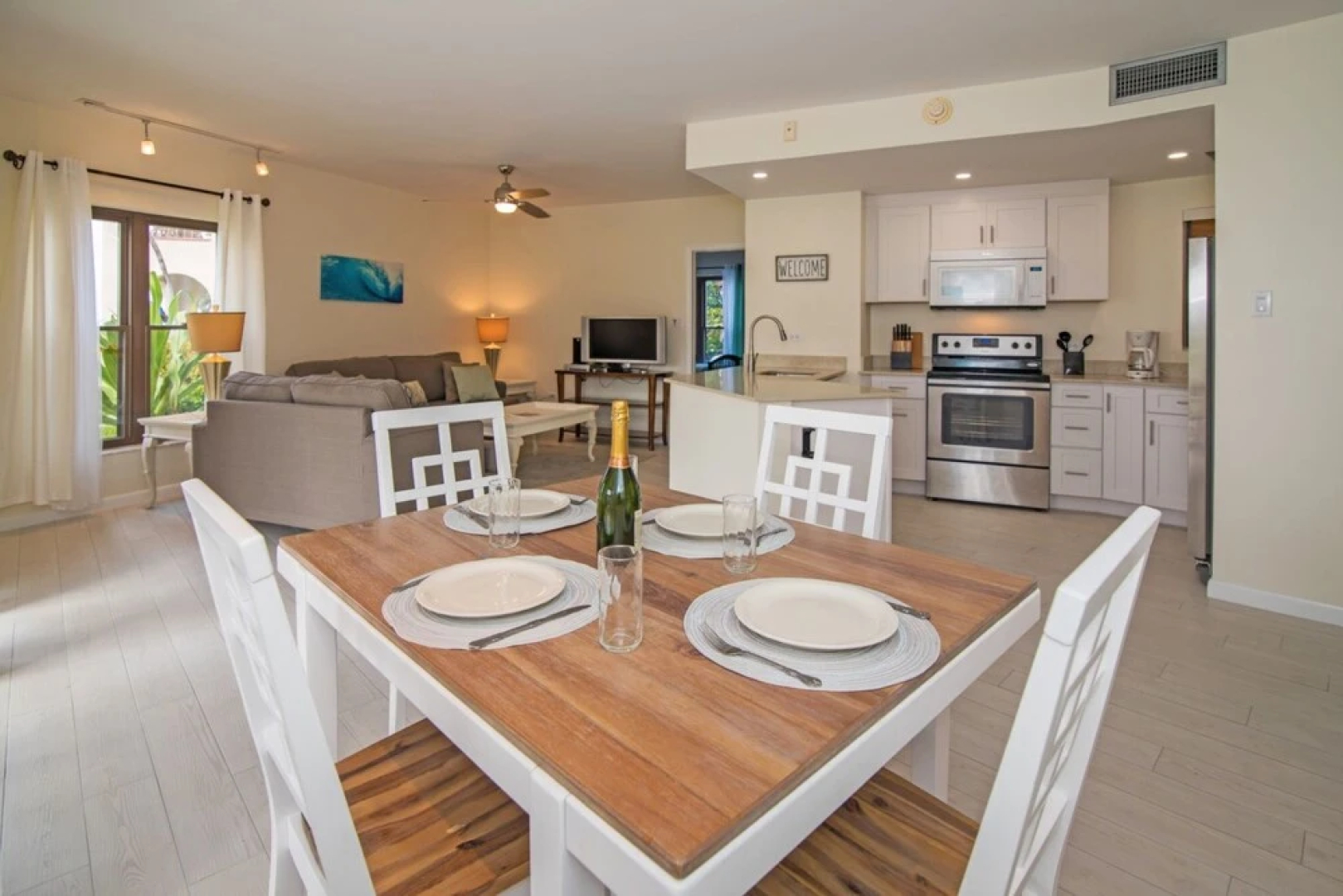 George Town Villas by Cayman Villas