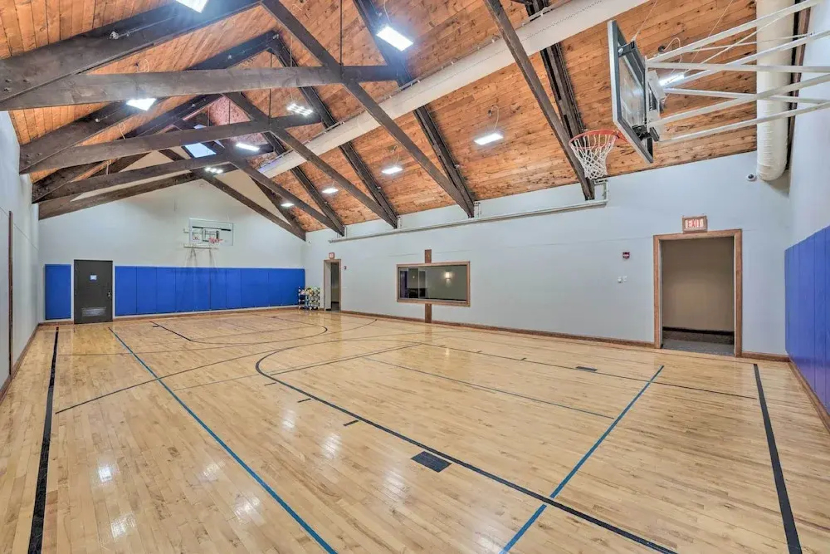 Galena Townhome w/ Deck & Golf Course View!