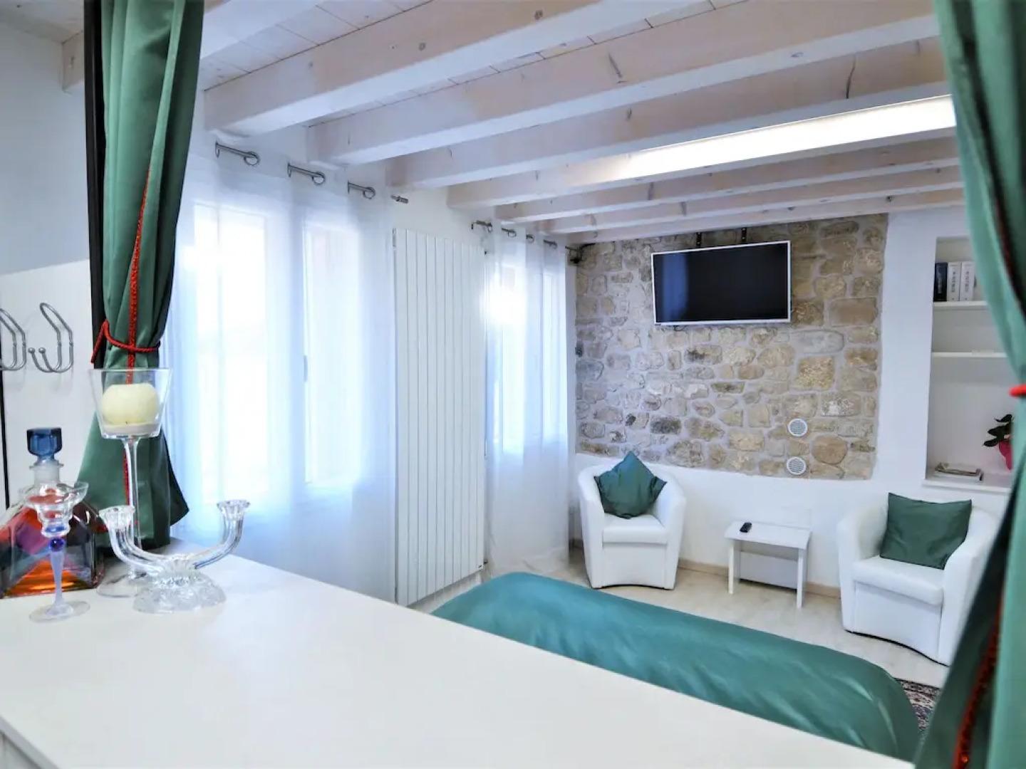 Pleasant Apartment in Miane With Shared Swimming Pool