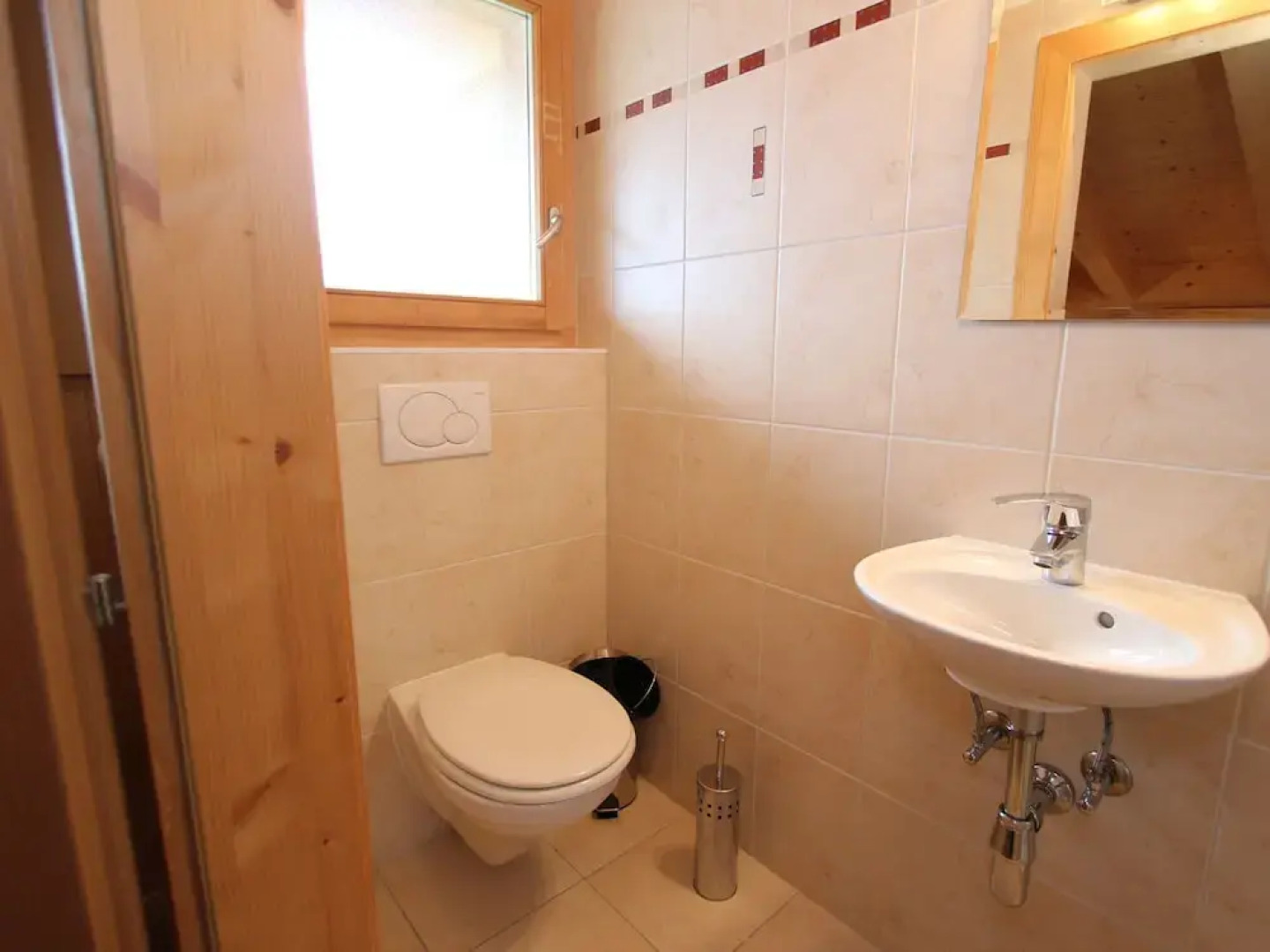 Luxury Chalet with Hot Tub in La Tzoumaz