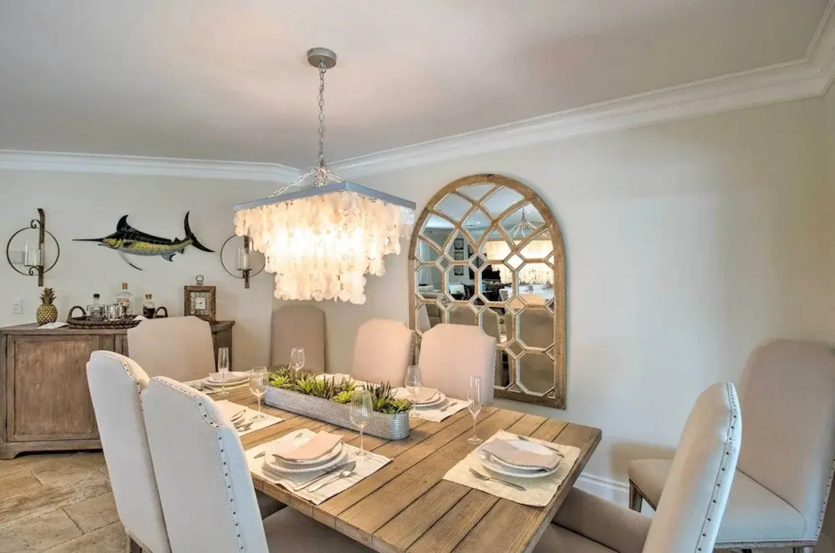 2 Mi to Dtwn: Luxury Getaway in Palm Beach Gardens