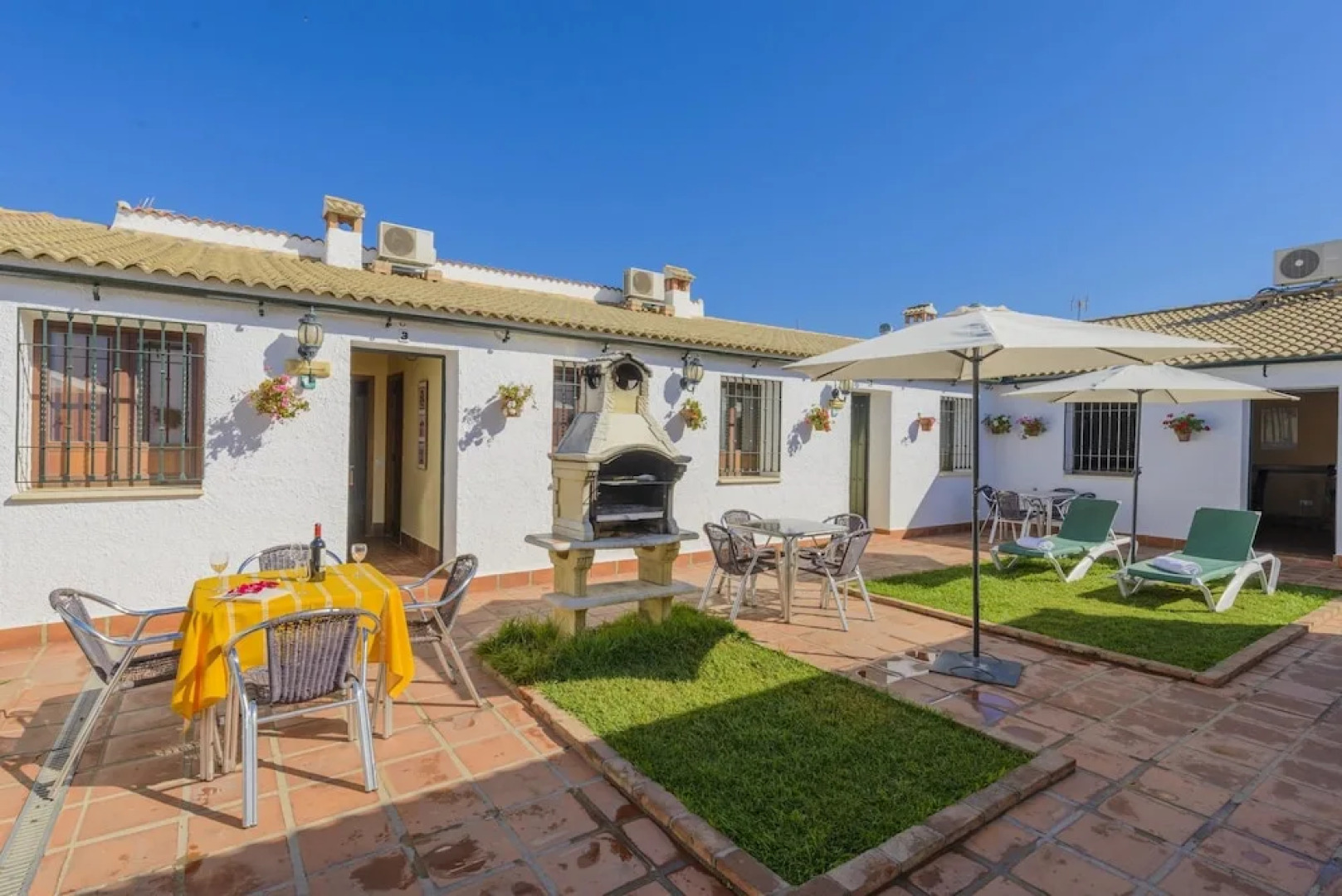 Villa With 10 Bedrooms in Rivero de Posadas, With Indoor Pool and Furn