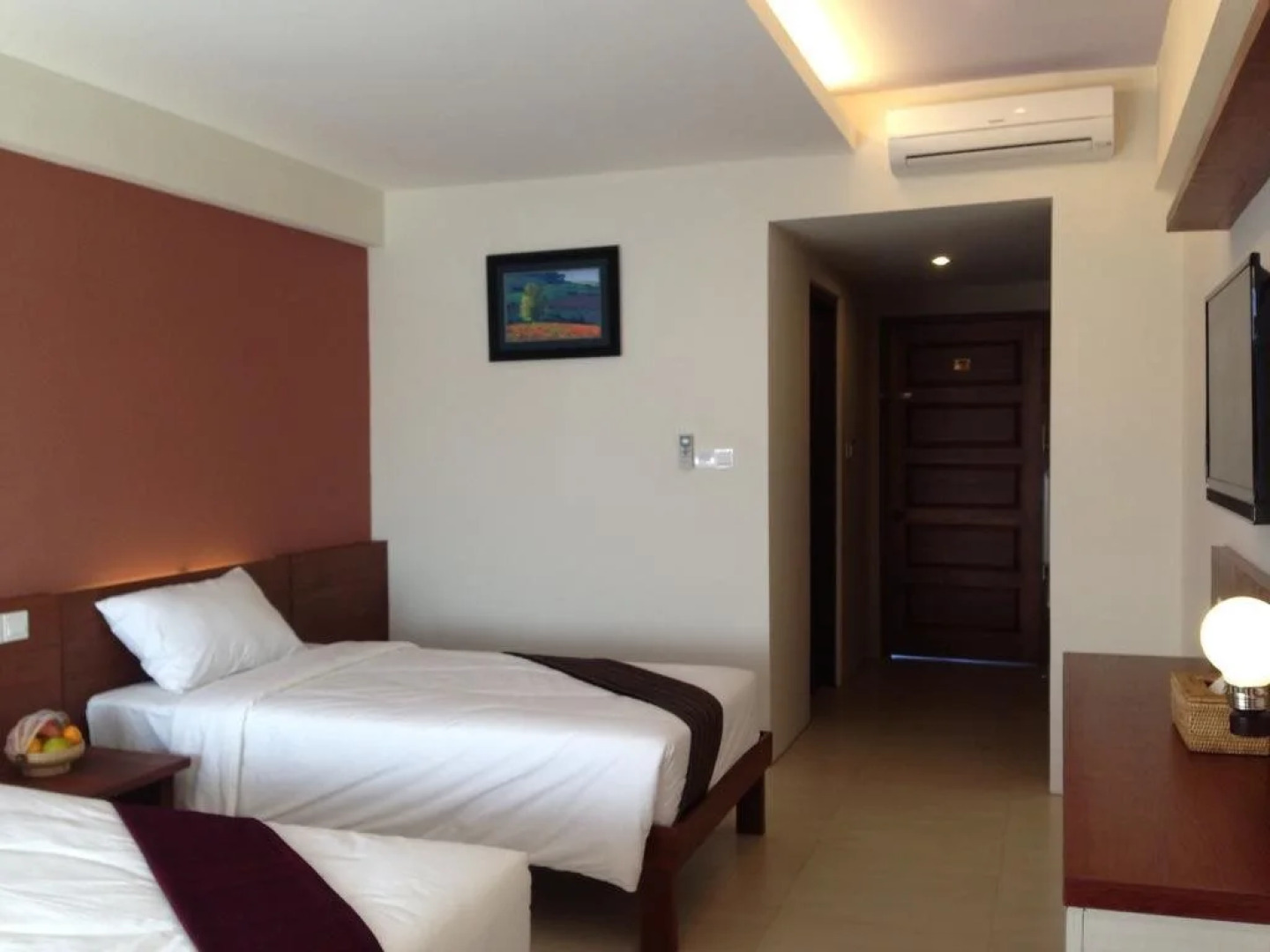 Paradise Hotel Nyaung Shwe