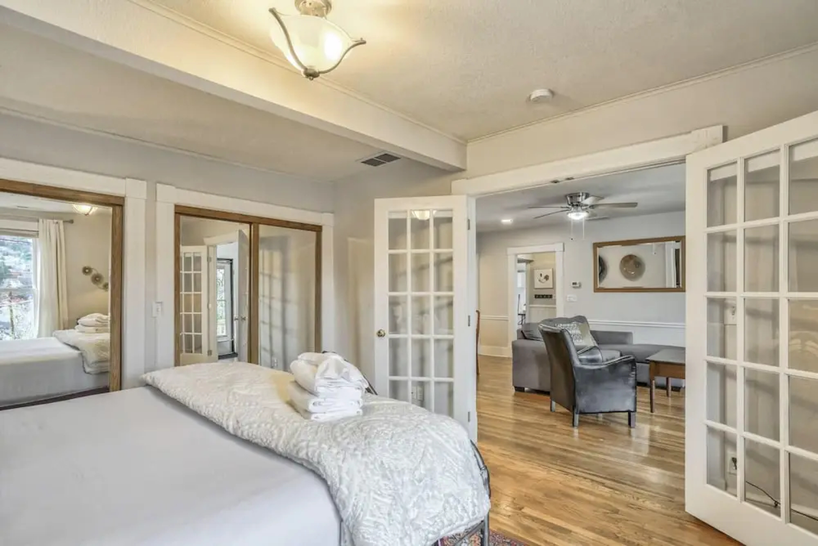 1BR Quiet Neighborhood & Nearby Parks