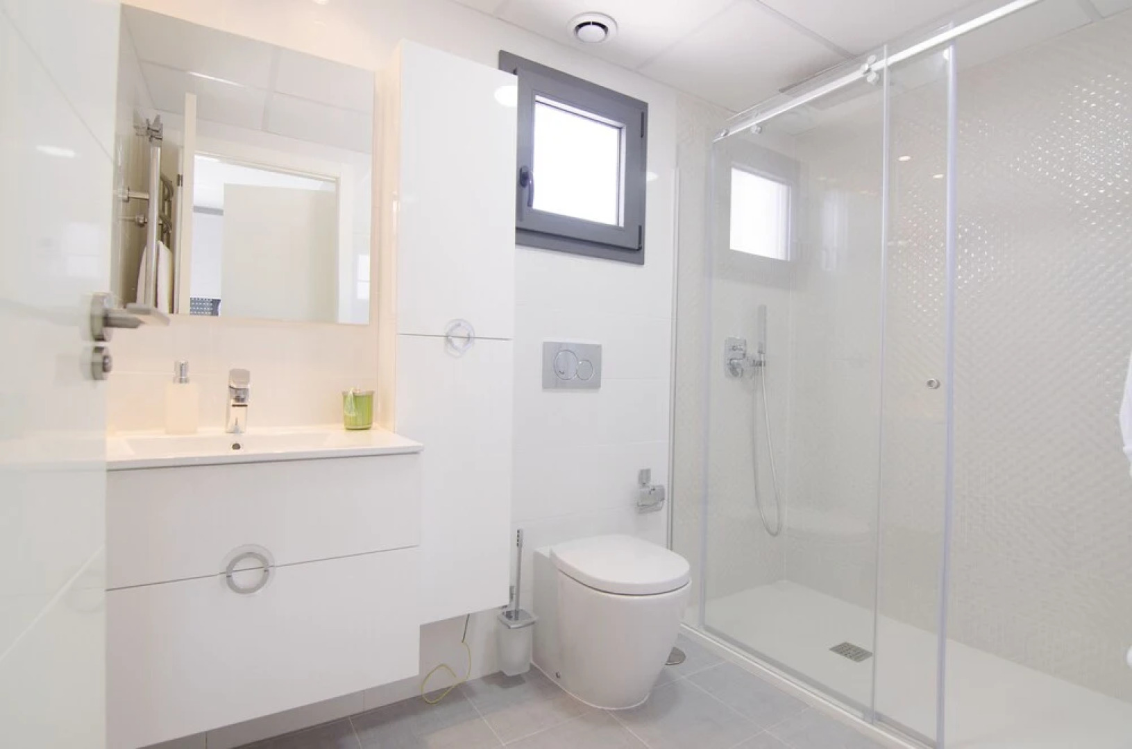 Ocean View Apartments - Marholidays