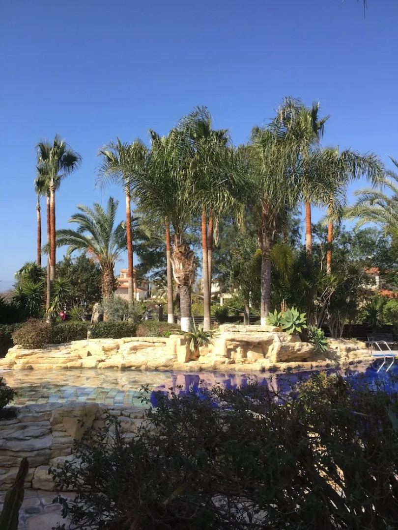 De Michanna Properties