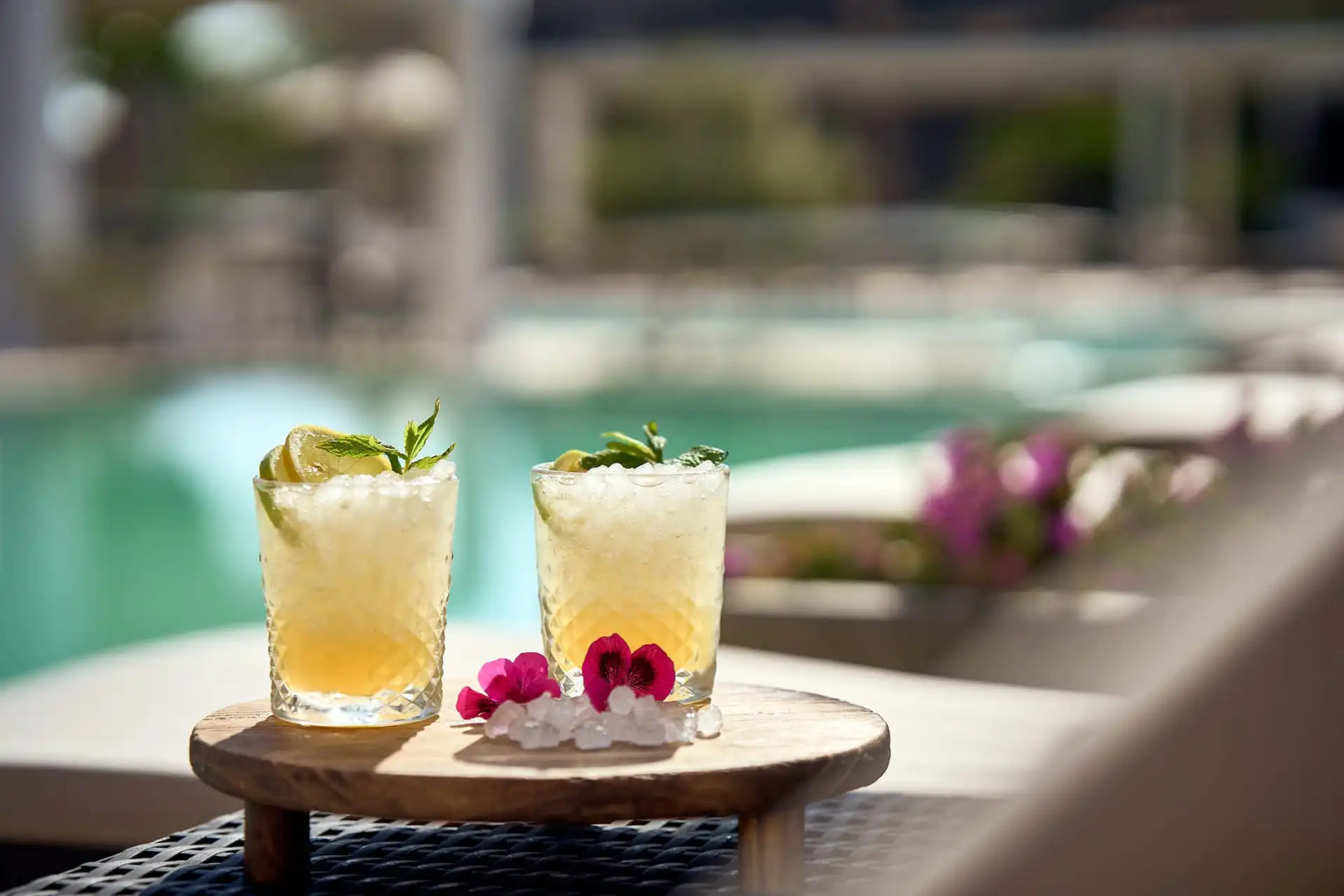 Aurora Luxury Suites