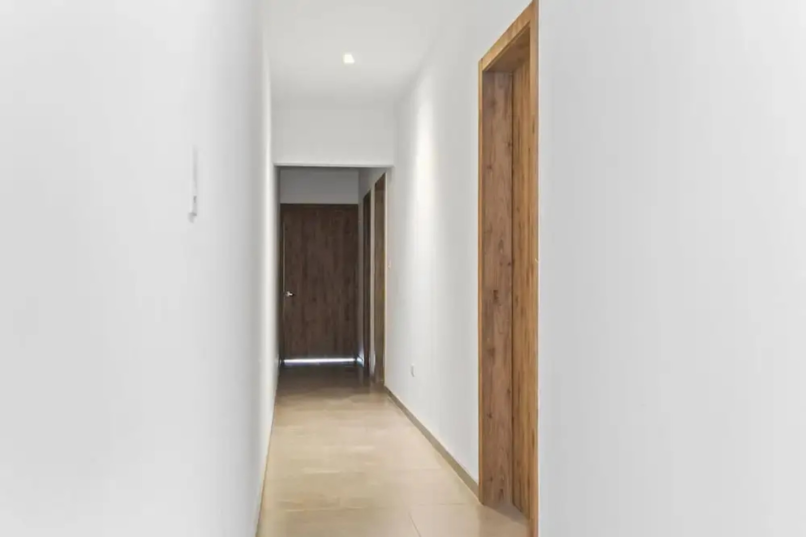 NEW Modern Villa Jacuzzi Pvt Pool Close2beach