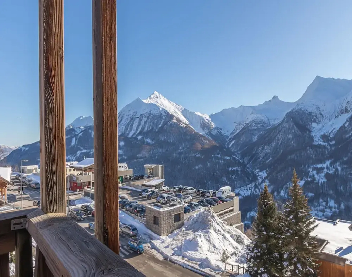 Sunny Mountain Retreat