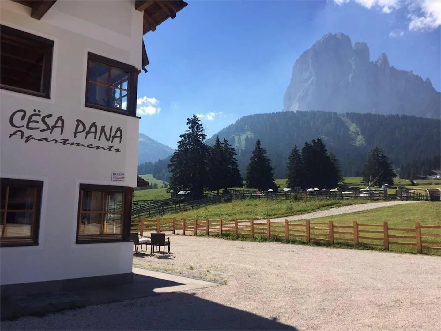 Cesa Pana Mountain Lodge