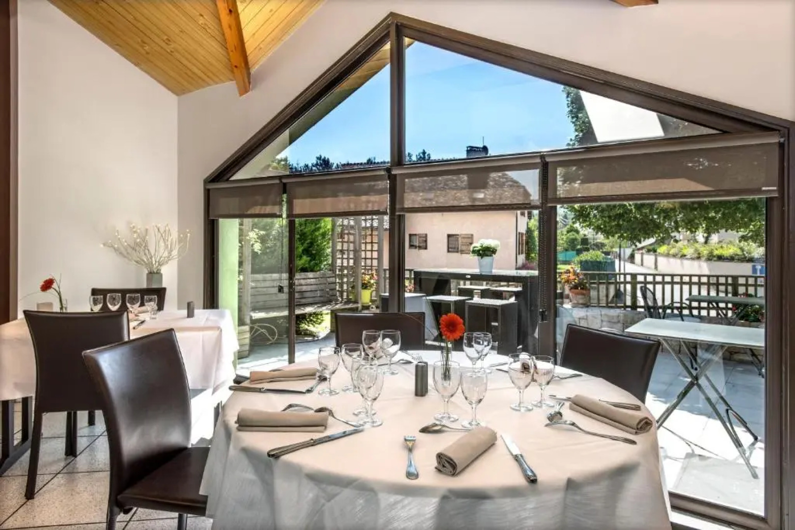 H¿tel-Restaurant Le Calice Du Gevaudan - A75