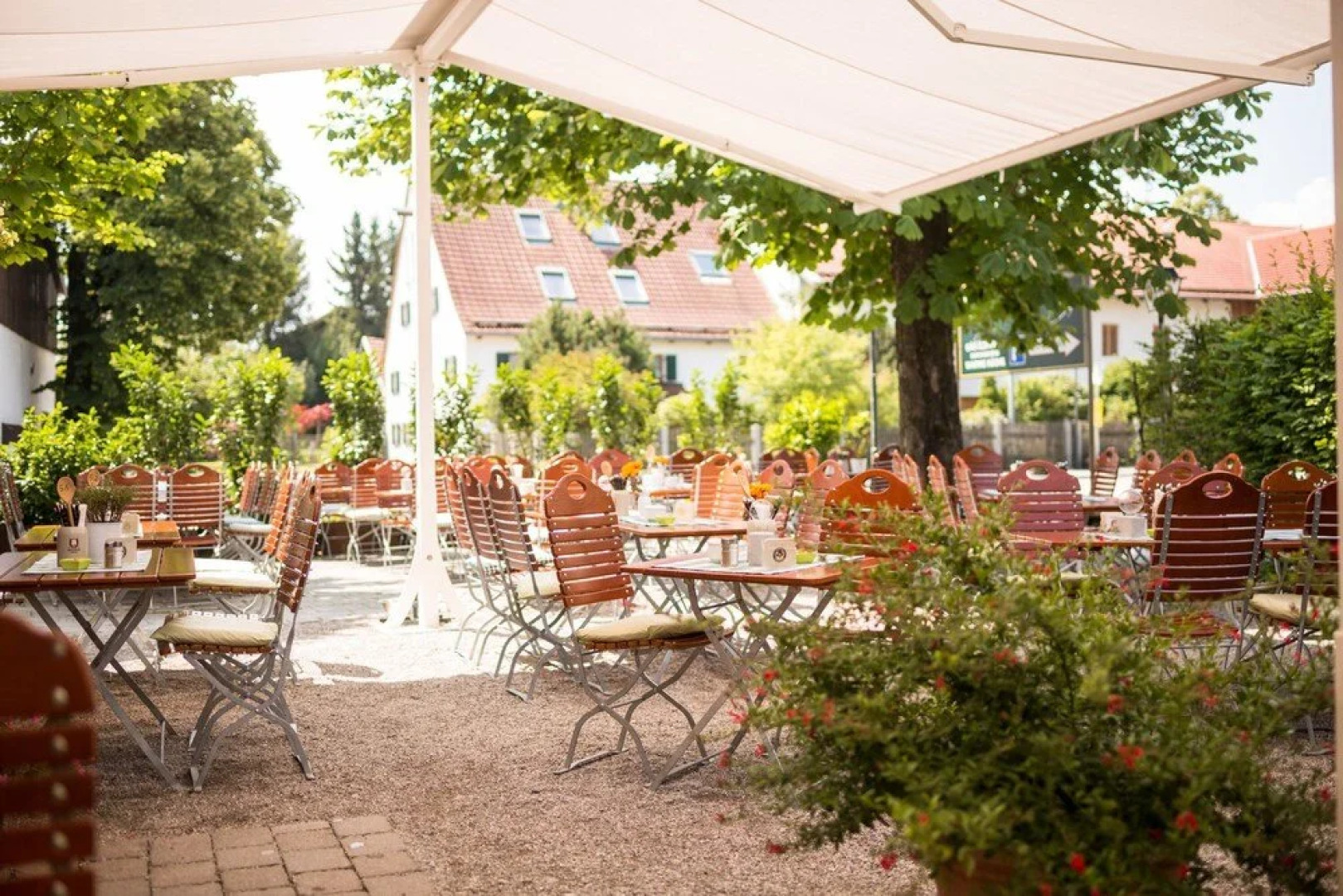 Alter Wirt Putzbrunn Hotel & Pension