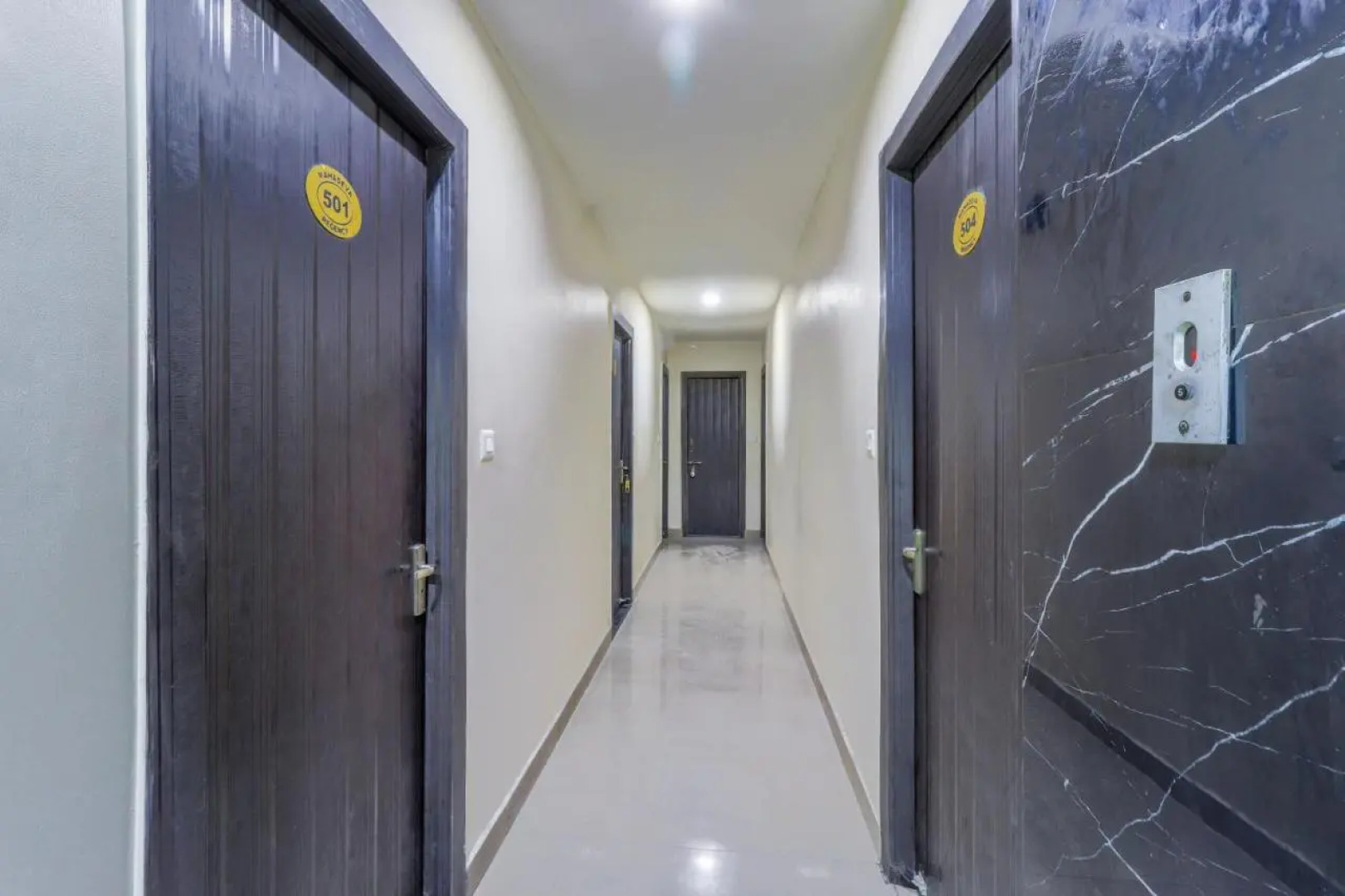 Hotel Mahadev Regency Kanpur