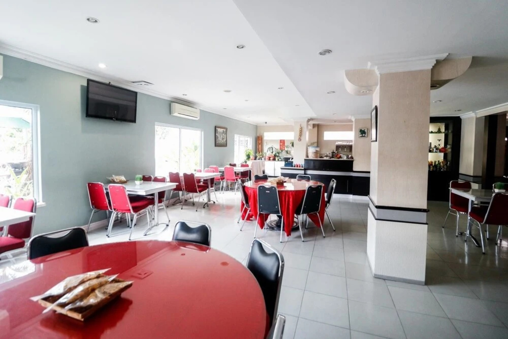 RedDoorz Plus @ Jalan Dr Sutomo Pekanbaru