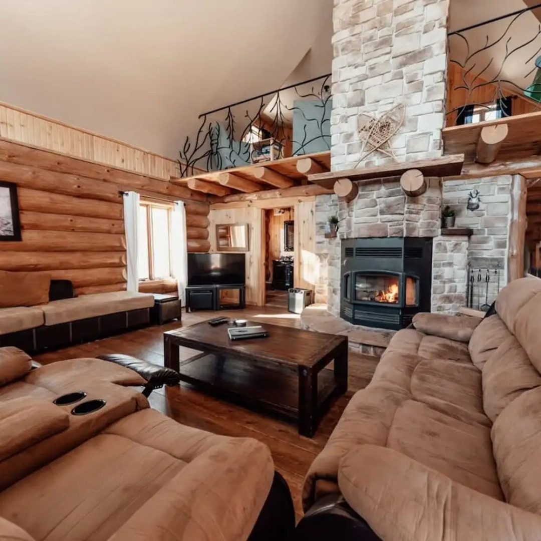 Le St-c me- Spa-piscine- Billard - Ski Val St-c me