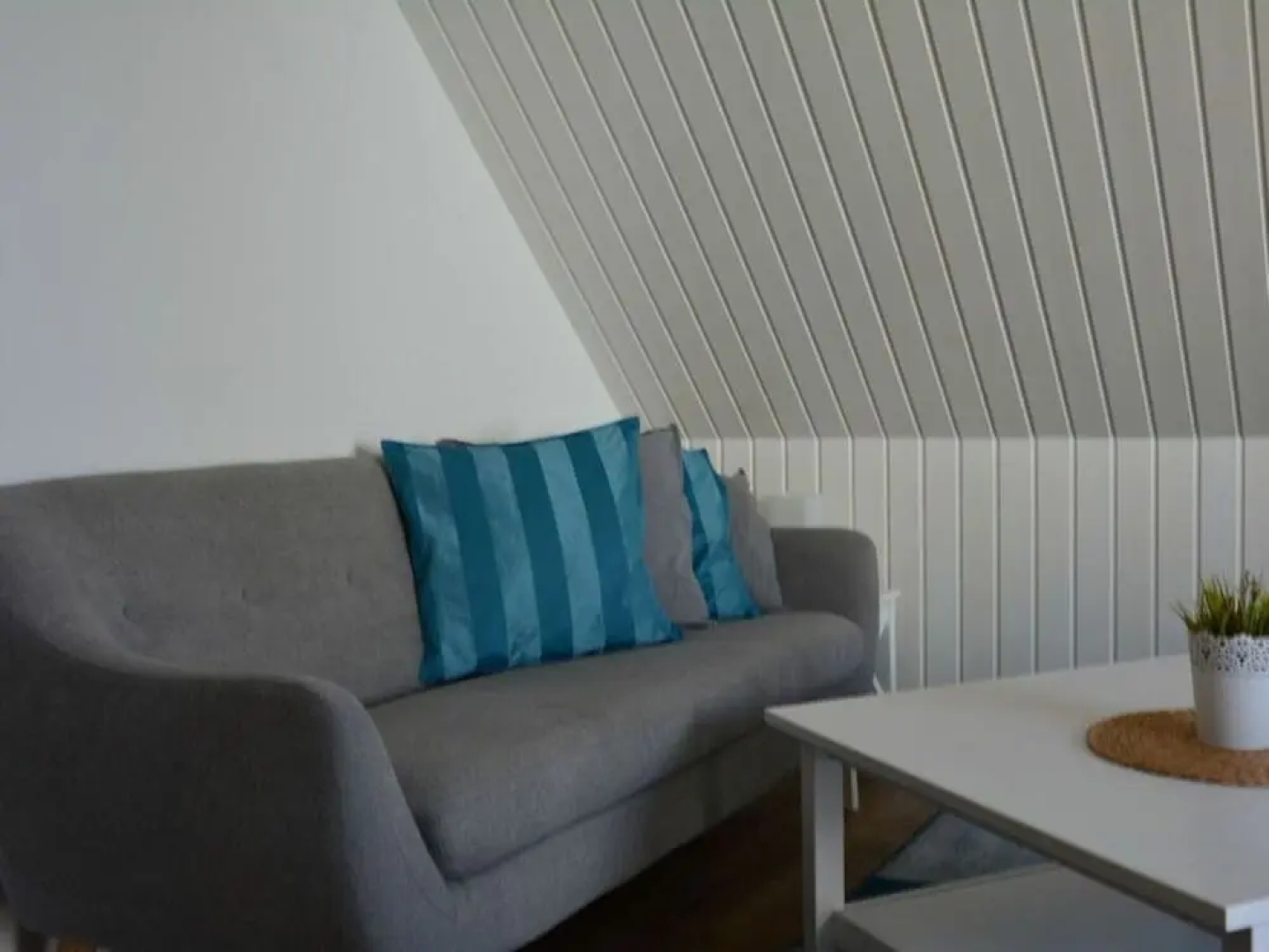 Langeness Modern Retreat