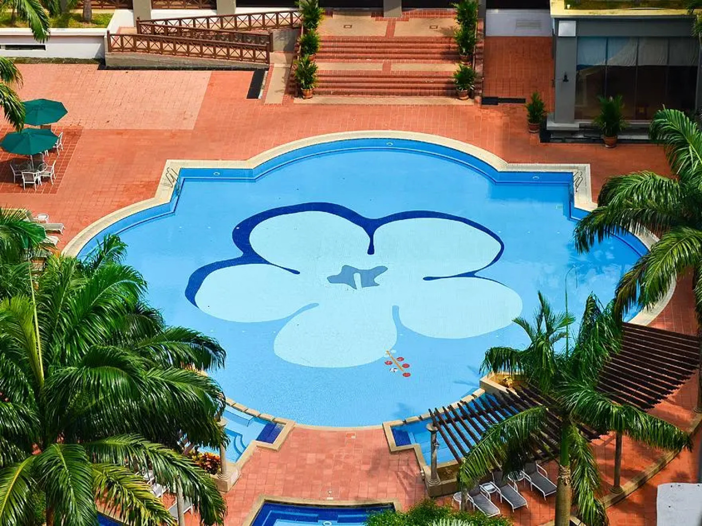 Jetty Suites Apartments