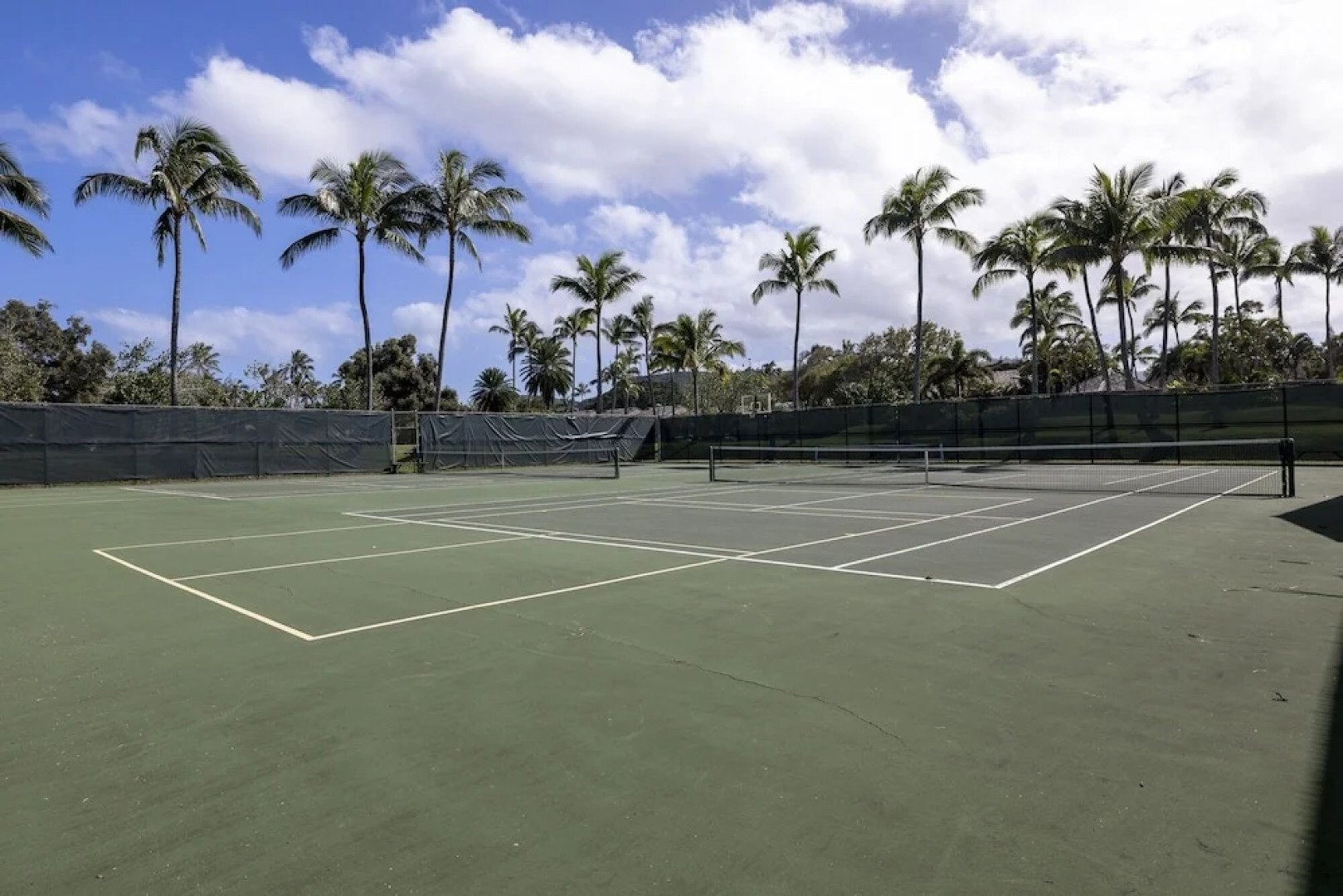 Kuic146w 1 Bedroom Condo by RedAwning