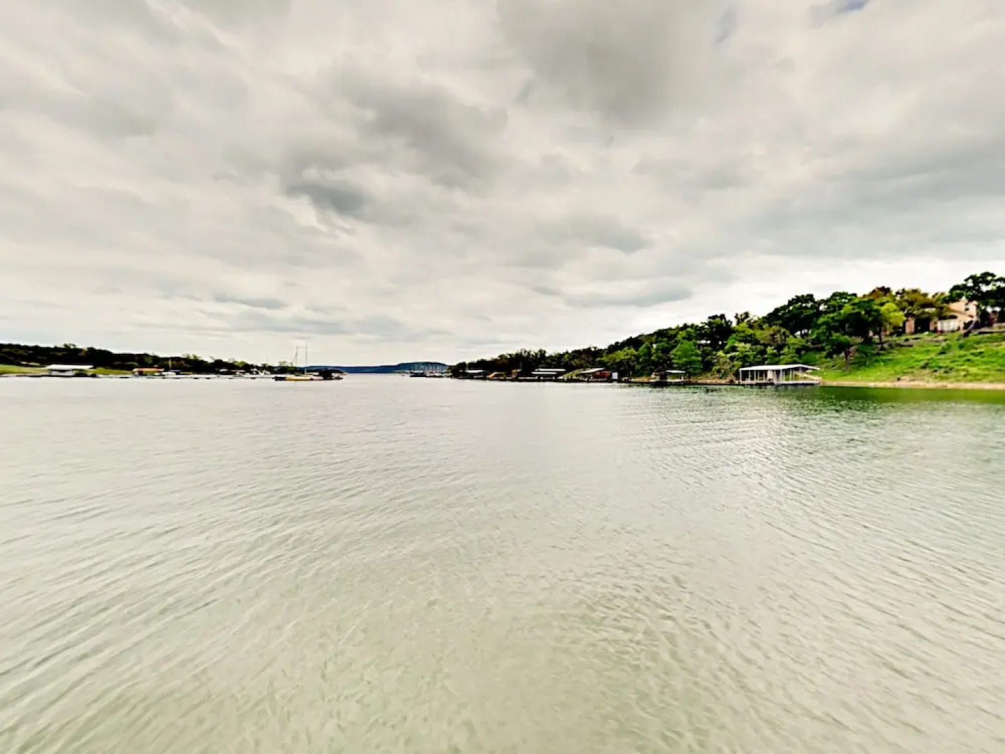 Huge Lake Travis - 4 Bedroom Home