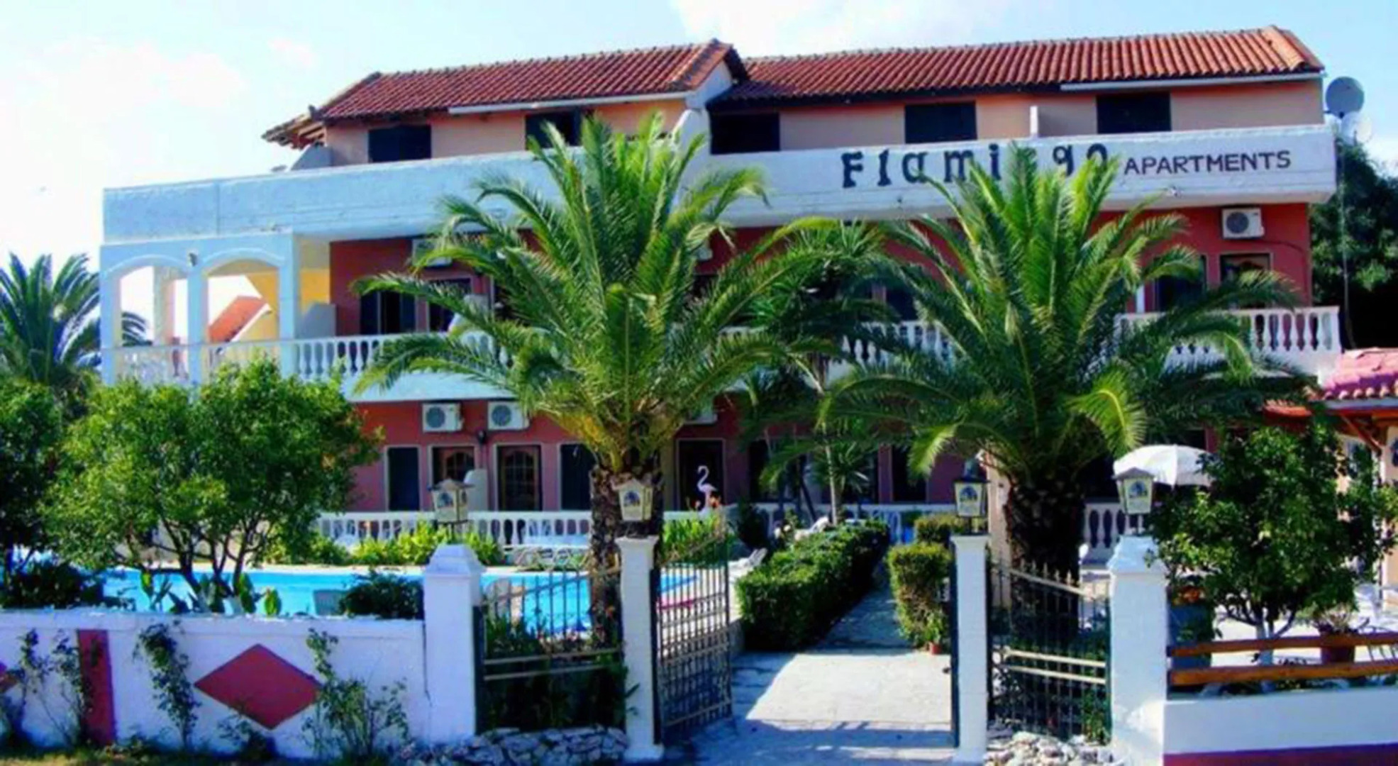 Flamingo Apartments Moraitika Corfu
